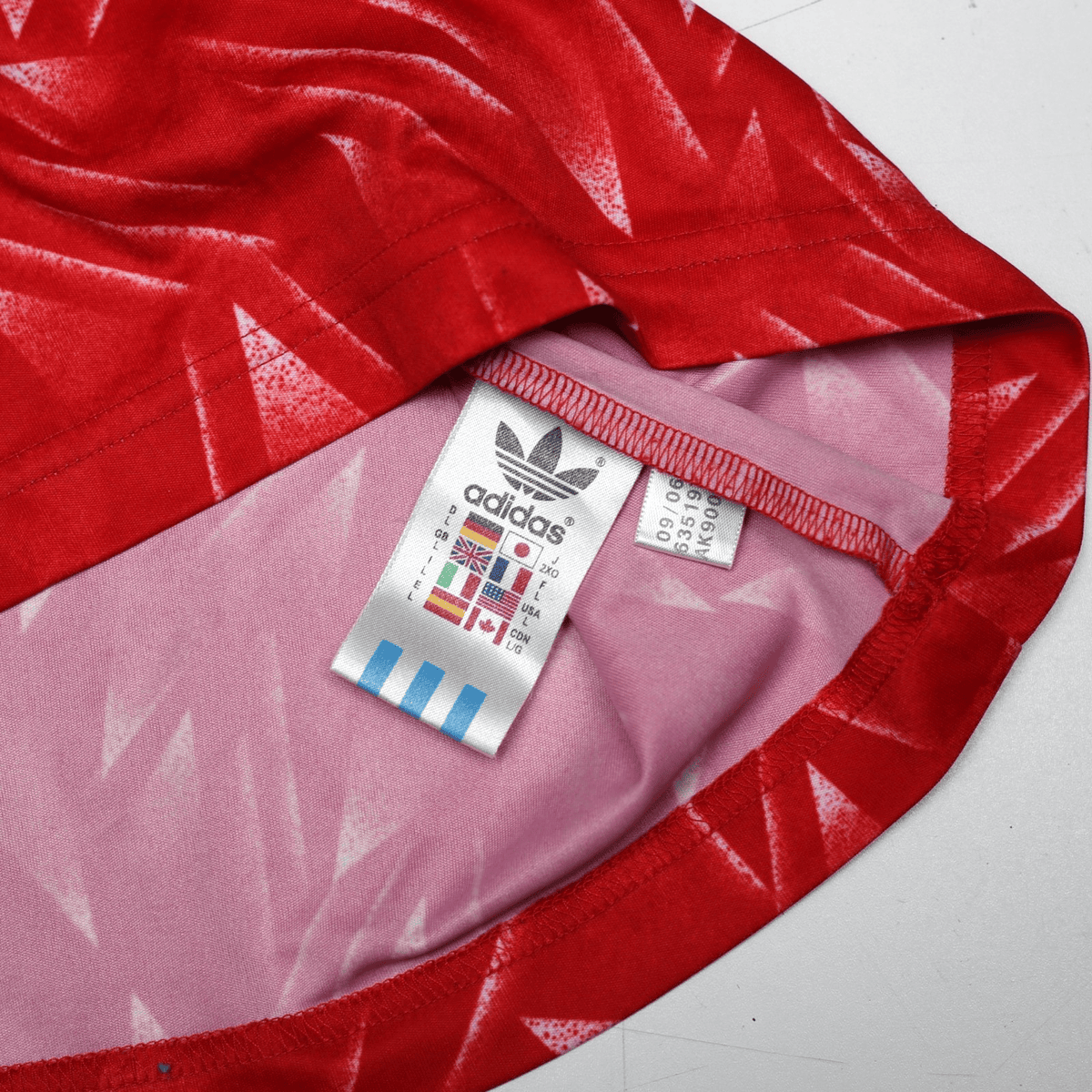 1989/91 Liverpool Retro adidas Originals Home Football Shirt (L) CANDY