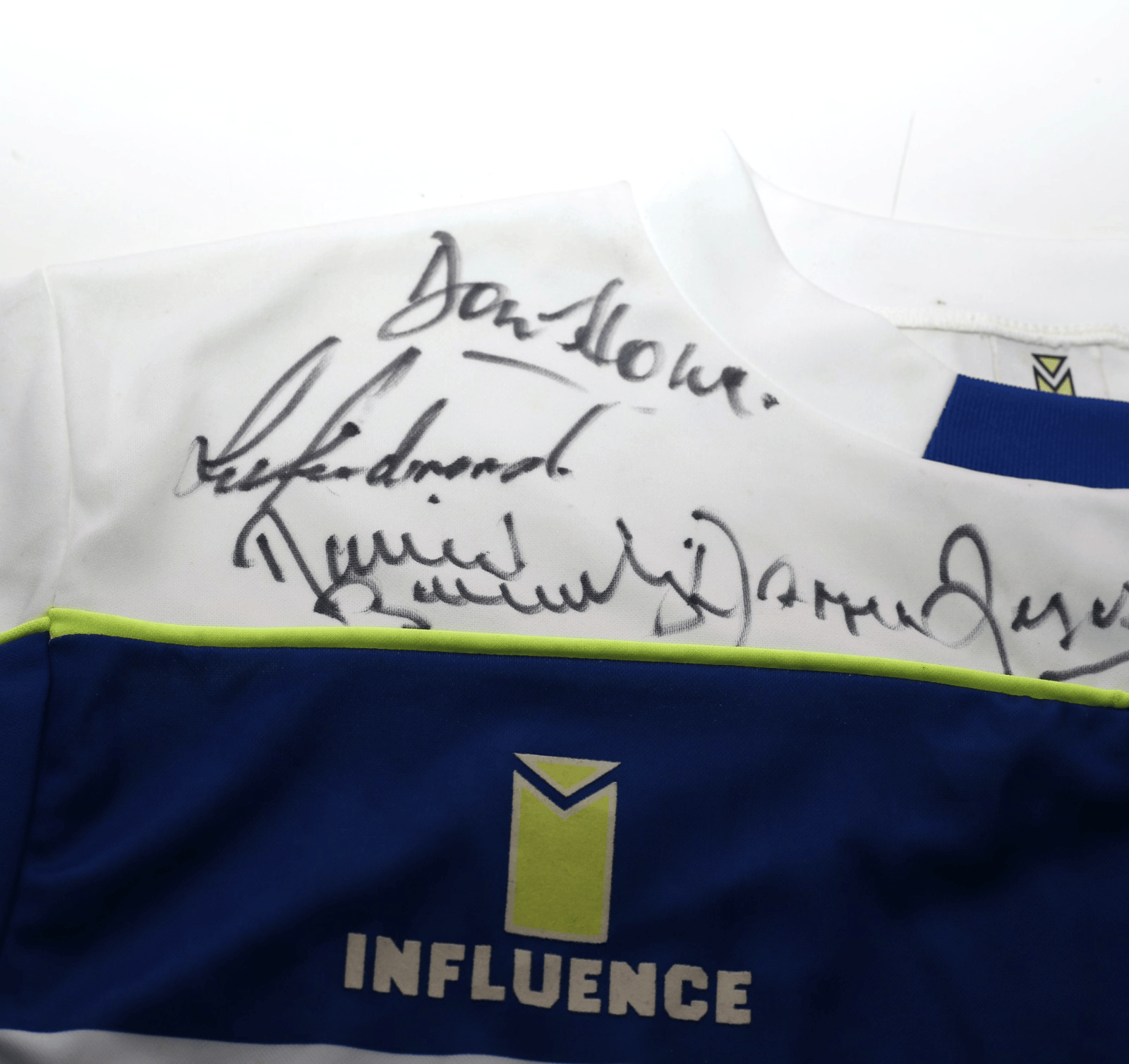 1990/91 QPR Vintage Influence Home Football Shirt (L) SQUAD SIGNED