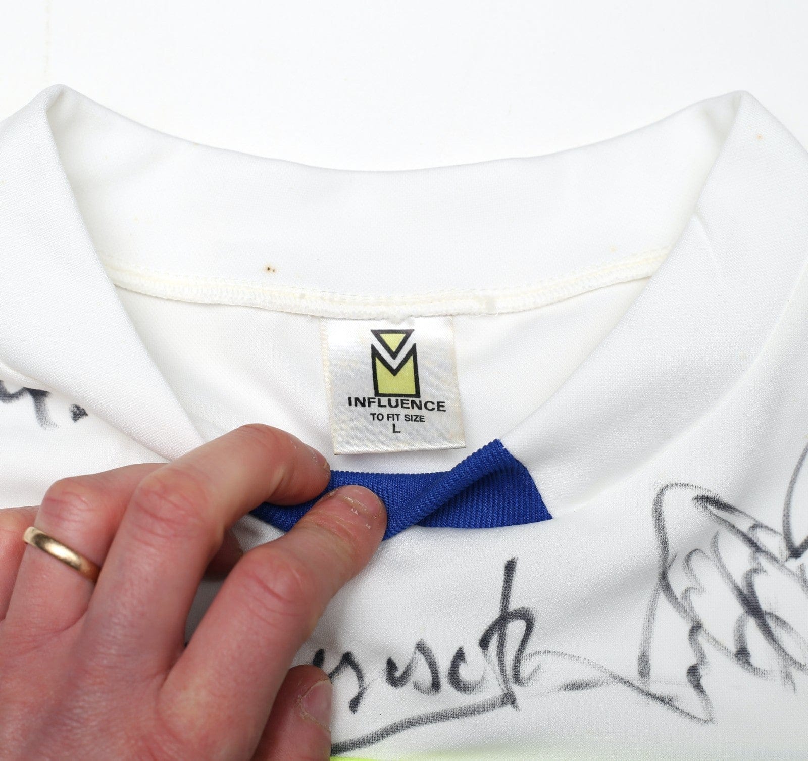 1990/91 QPR Vintage Influence Home Football Shirt (L) SQUAD SIGNED