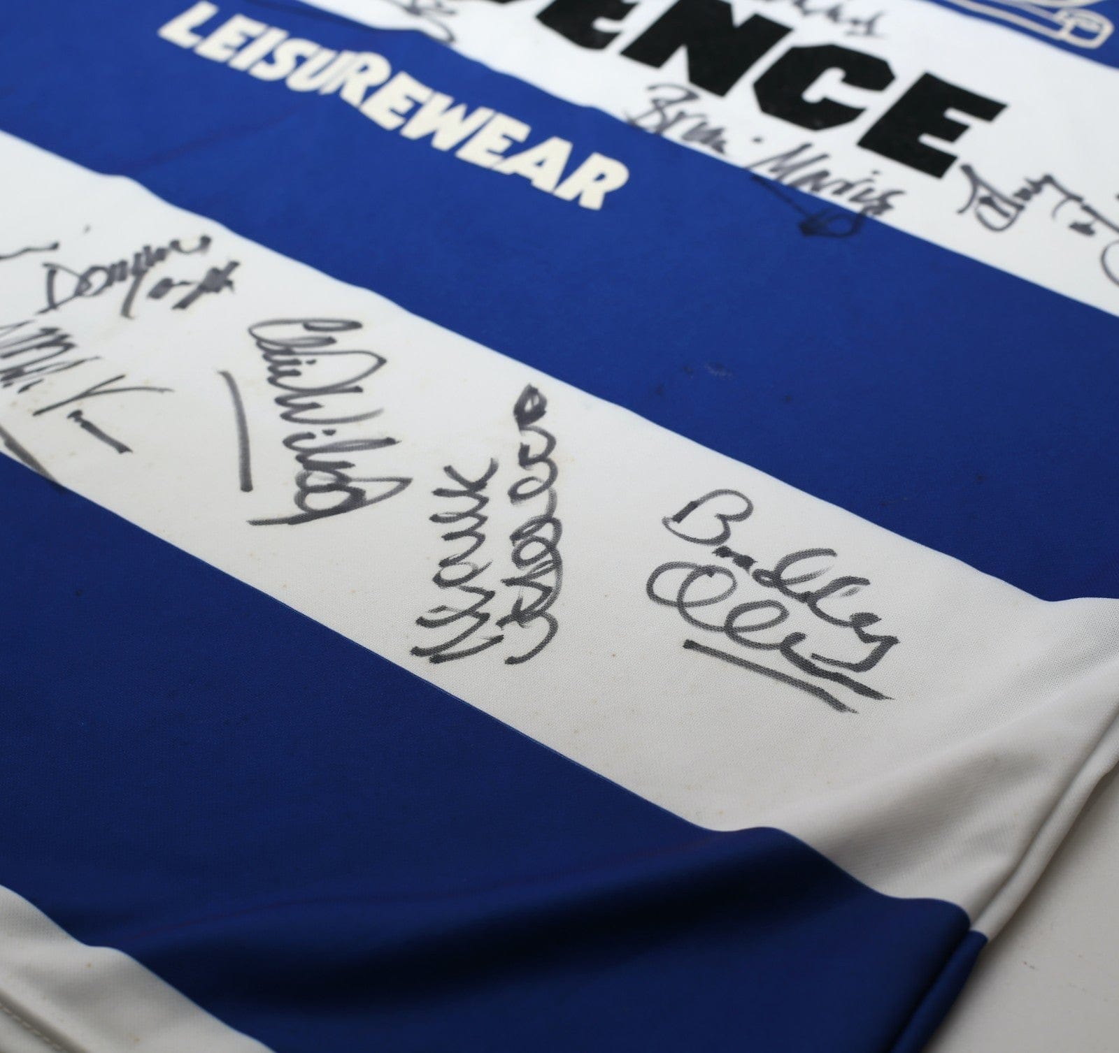 1990/91 QPR Vintage Influence Home Football Shirt (L) SQUAD SIGNED