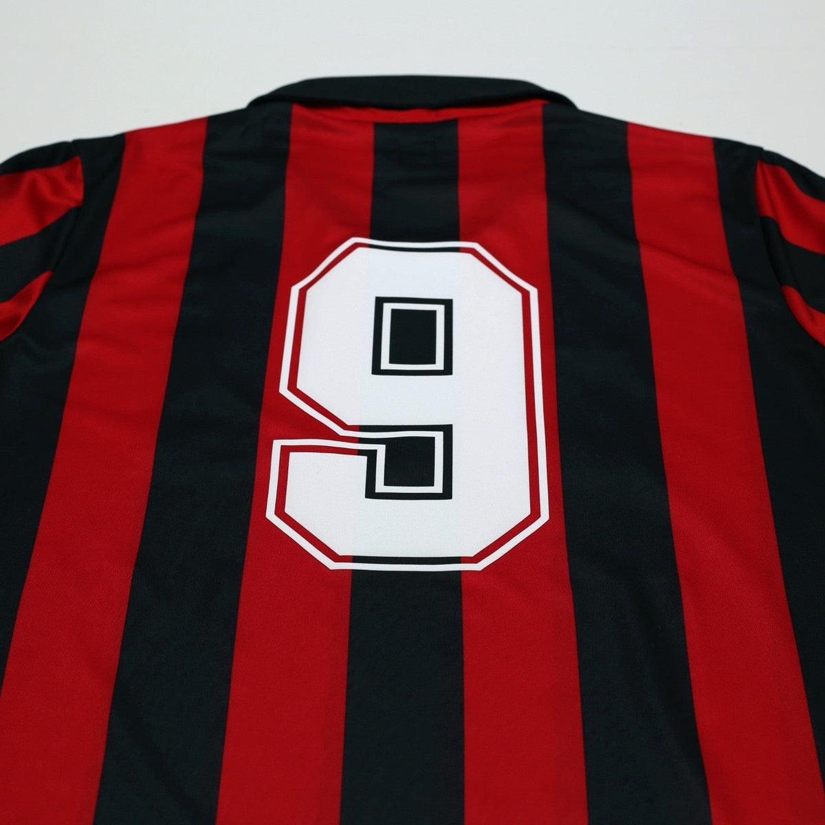 1990/91 Van Basten #9 AC Milan Retro adidas Originals Football Shirt (M)