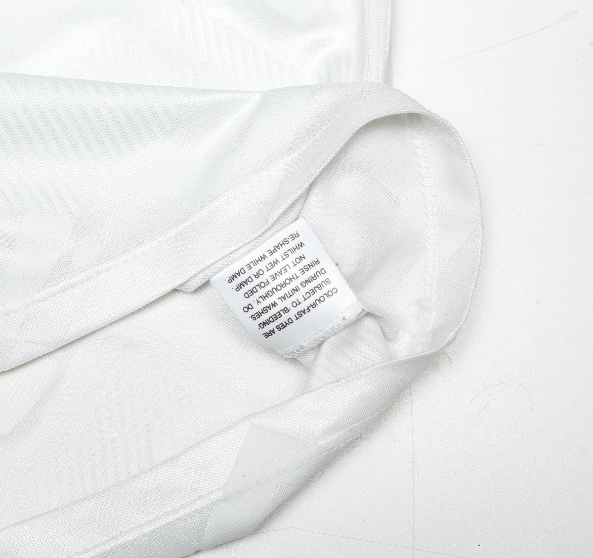 1990/92 ASTON VILLA Vintage Umbro Away Football Shirt (S)