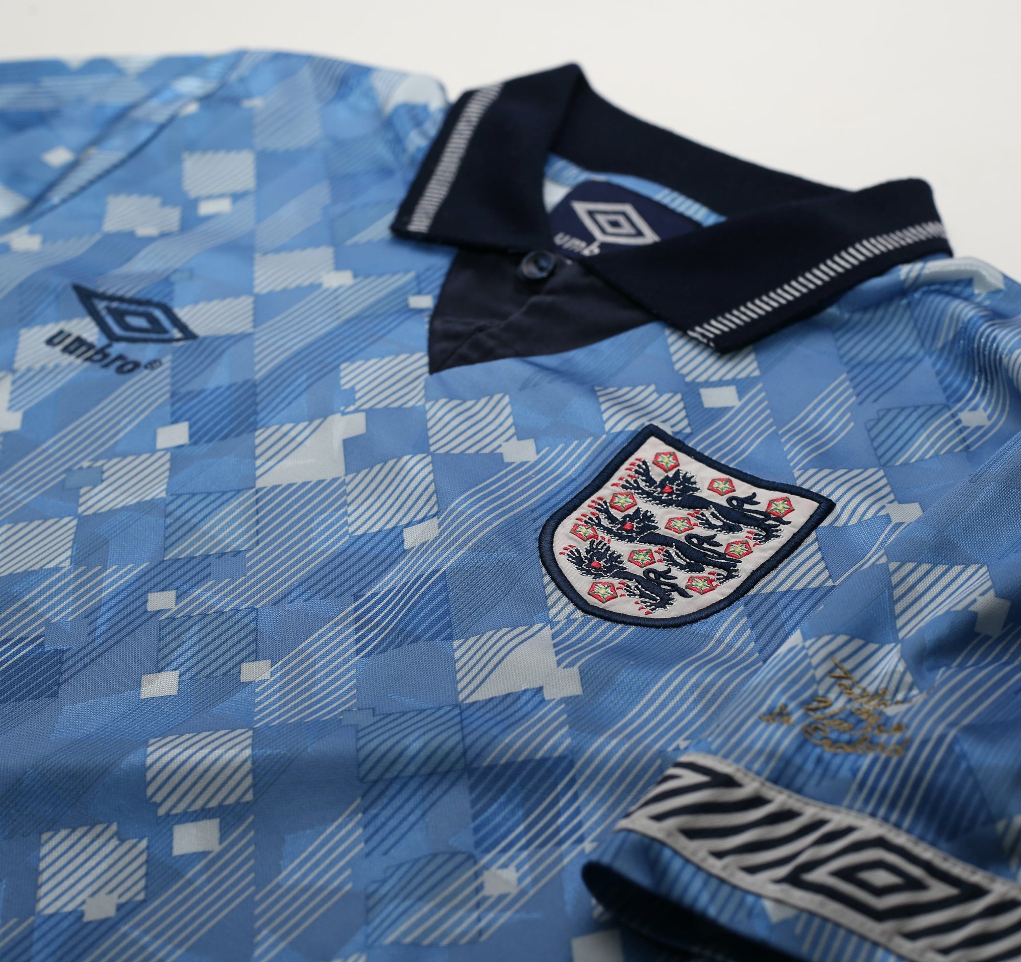 1990/92 ENGLAND Retro Official Umbro Re-Issue 3rd Football Shirt (S) Italia 90