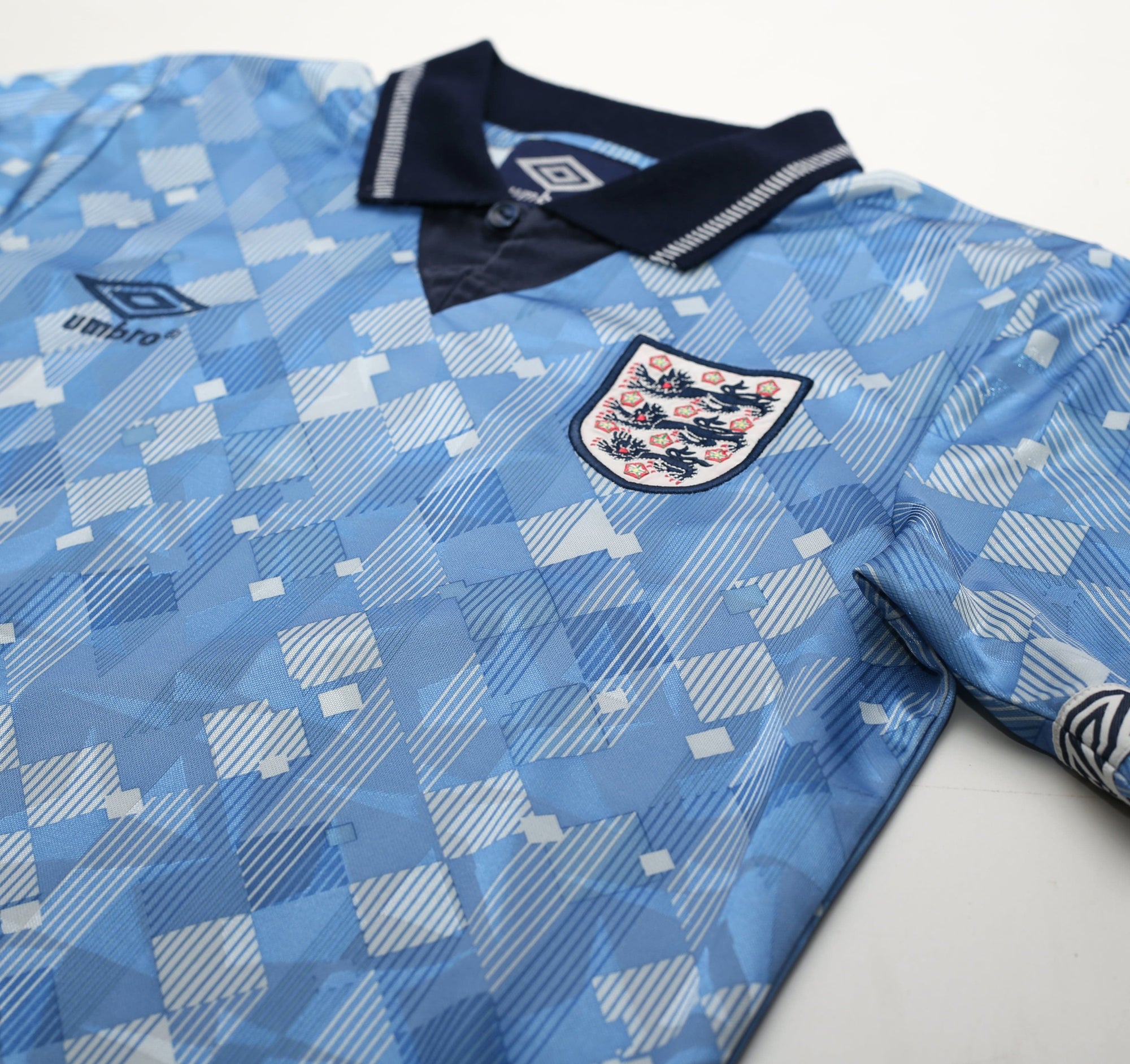 1990/92 ENGLAND Retro Official Umbro Re-Issue 3rd Football Shirt (S) Italia 90