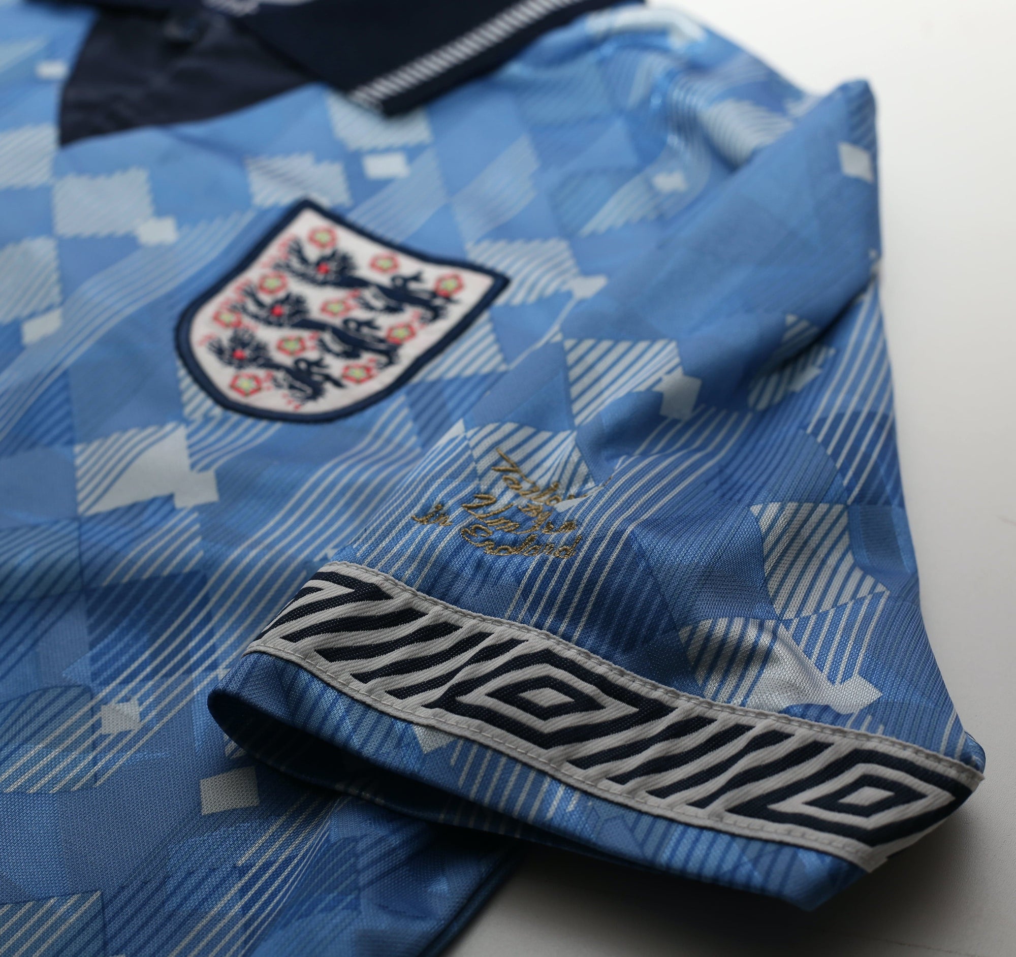 1990/92 ENGLAND Retro Official Umbro Re-Issue 3rd Football Shirt (S) Italia 90