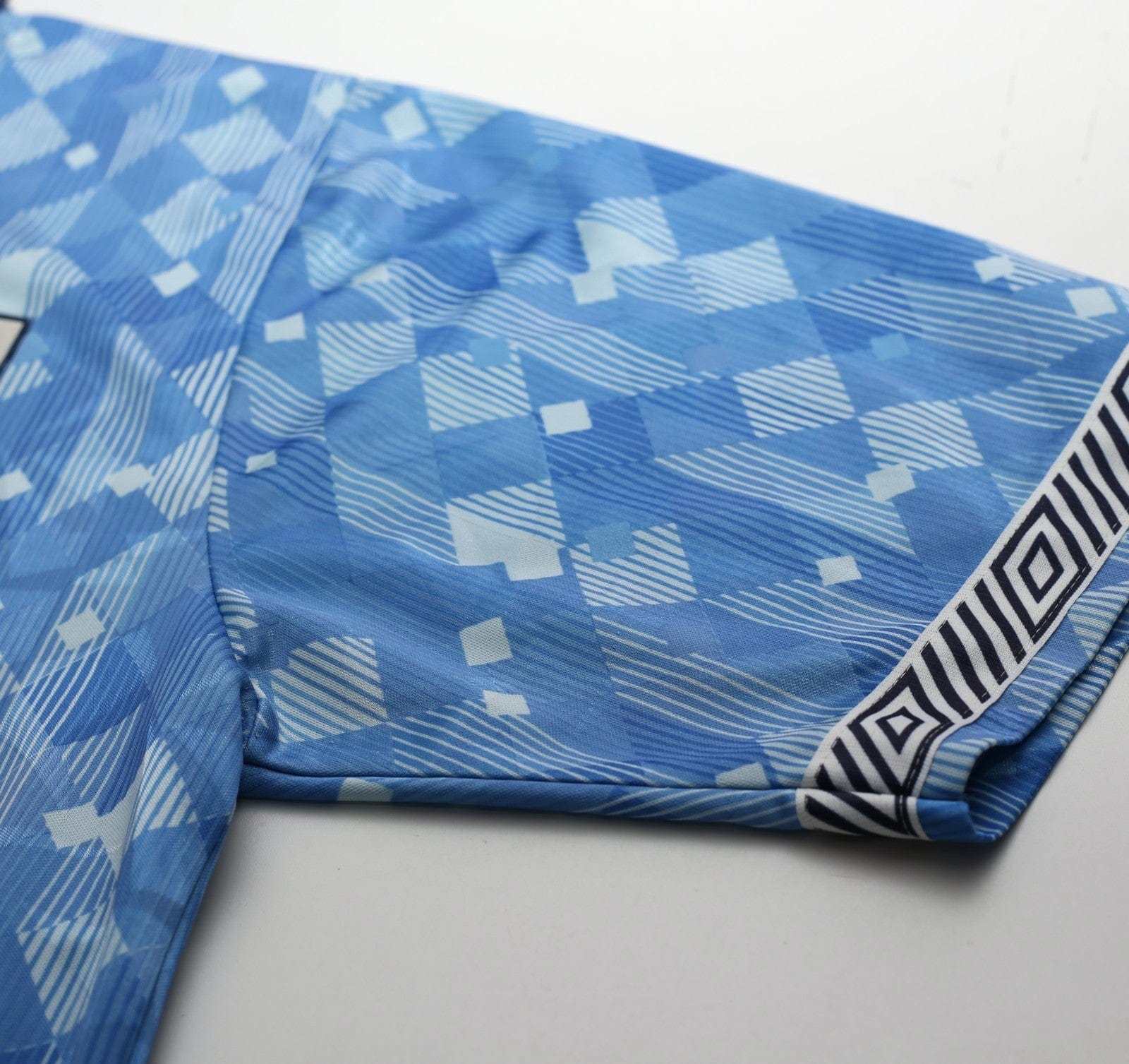 1990/92 ENGLAND Vintage Umbro Third Football Shirt (L) Italia 90