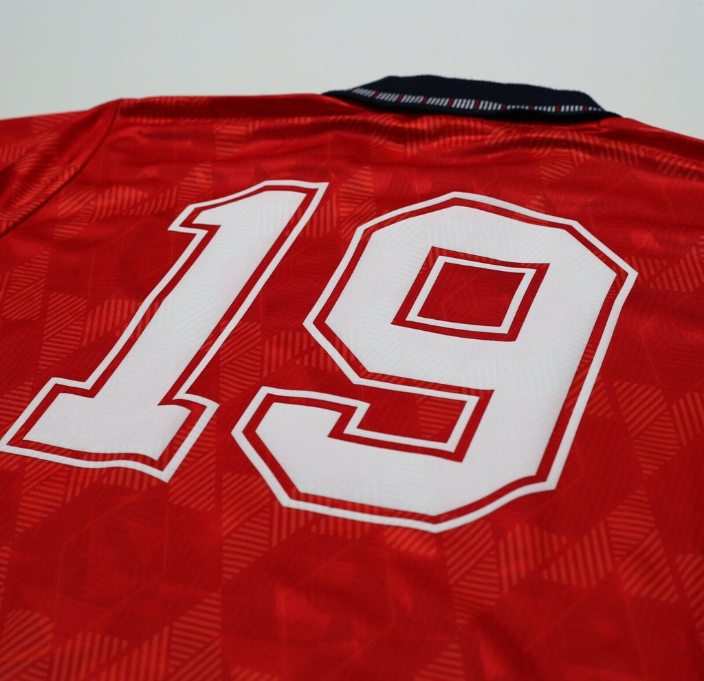 1990/92 GASCOIGNE #19 England Retro Umbro Away Football Shirt (M) Italia 90