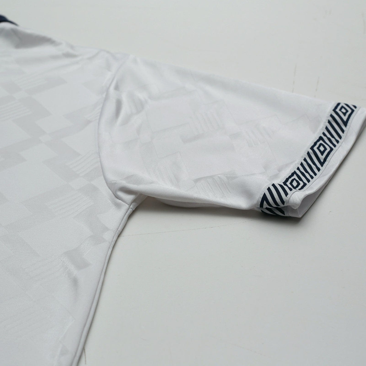 1990/92 Gascoigne #19 England Retro Umbro Home Football Shirt (L) Italia 90