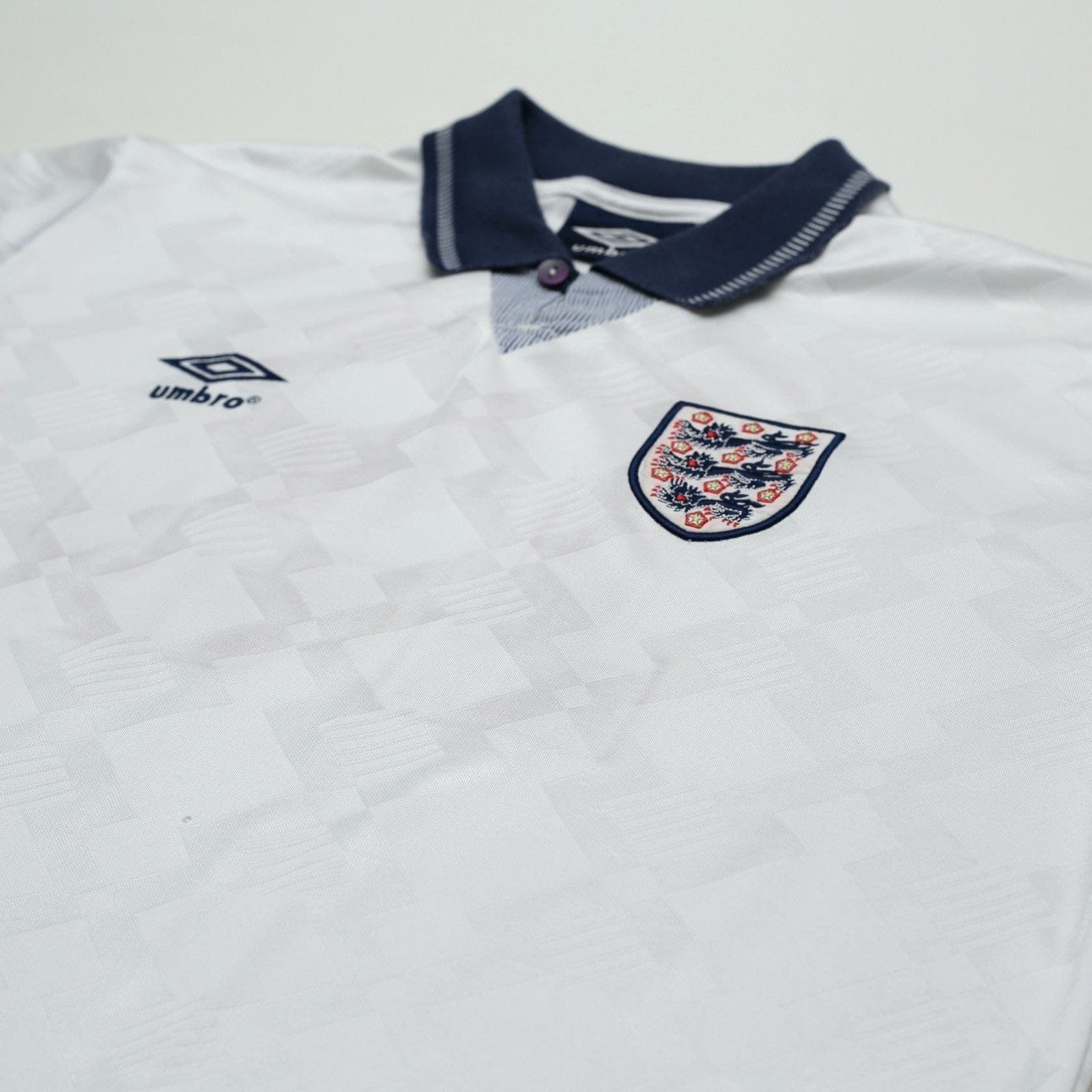 1990/92 Gascoigne #19 England Retro Umbro Home Football Shirt (L) Italia 90