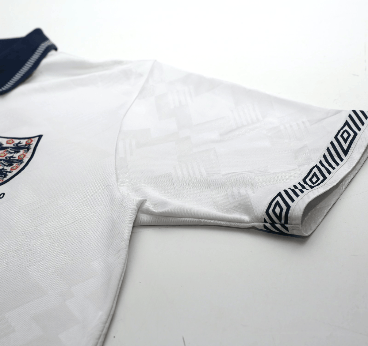 1990/92 GASCOIGNE #19 England Retro Umbro Home Football Shirt (M) Italia 90