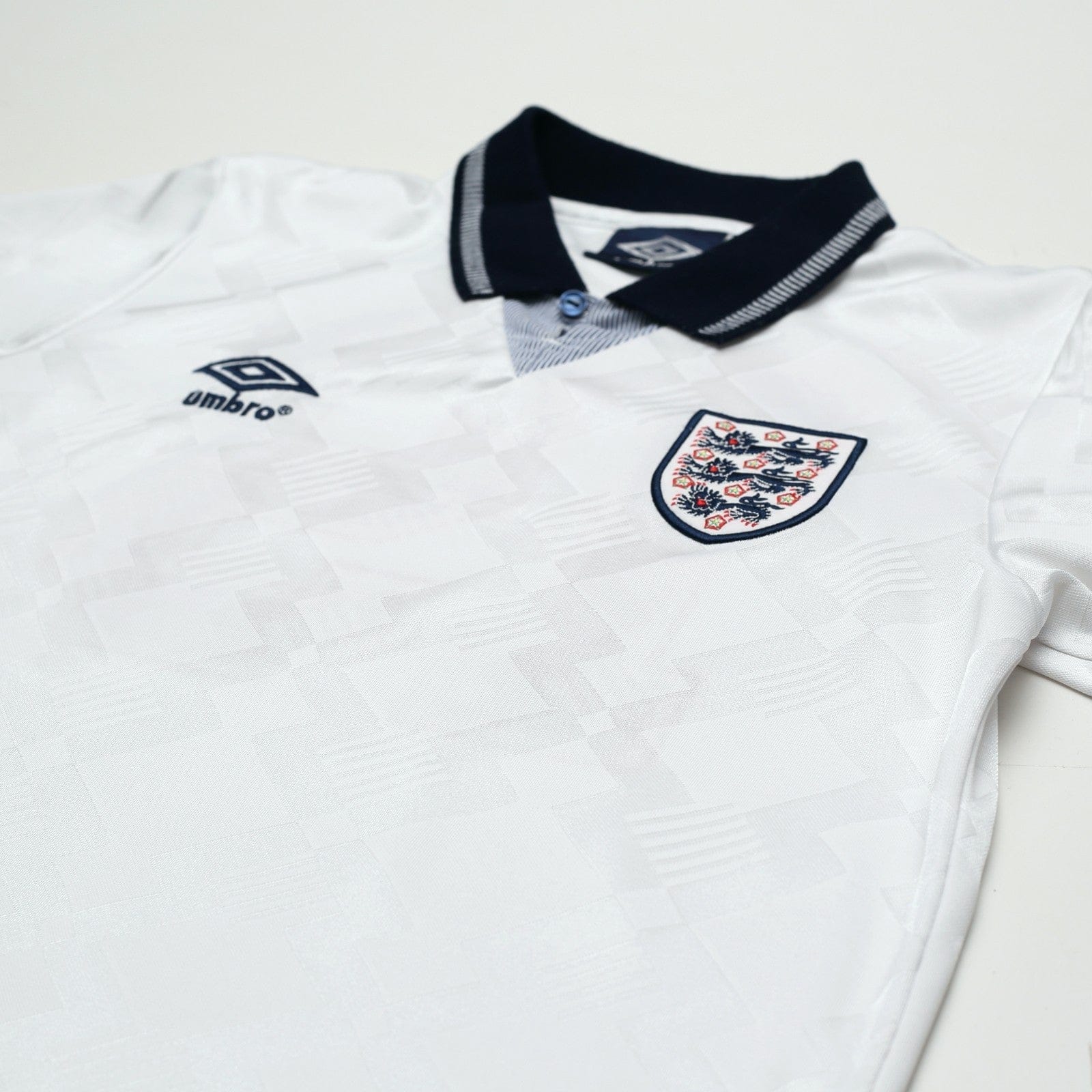 1990/92 Gascoigne #19 England Retro Umbro Home Football Shirt (S) Italia 90