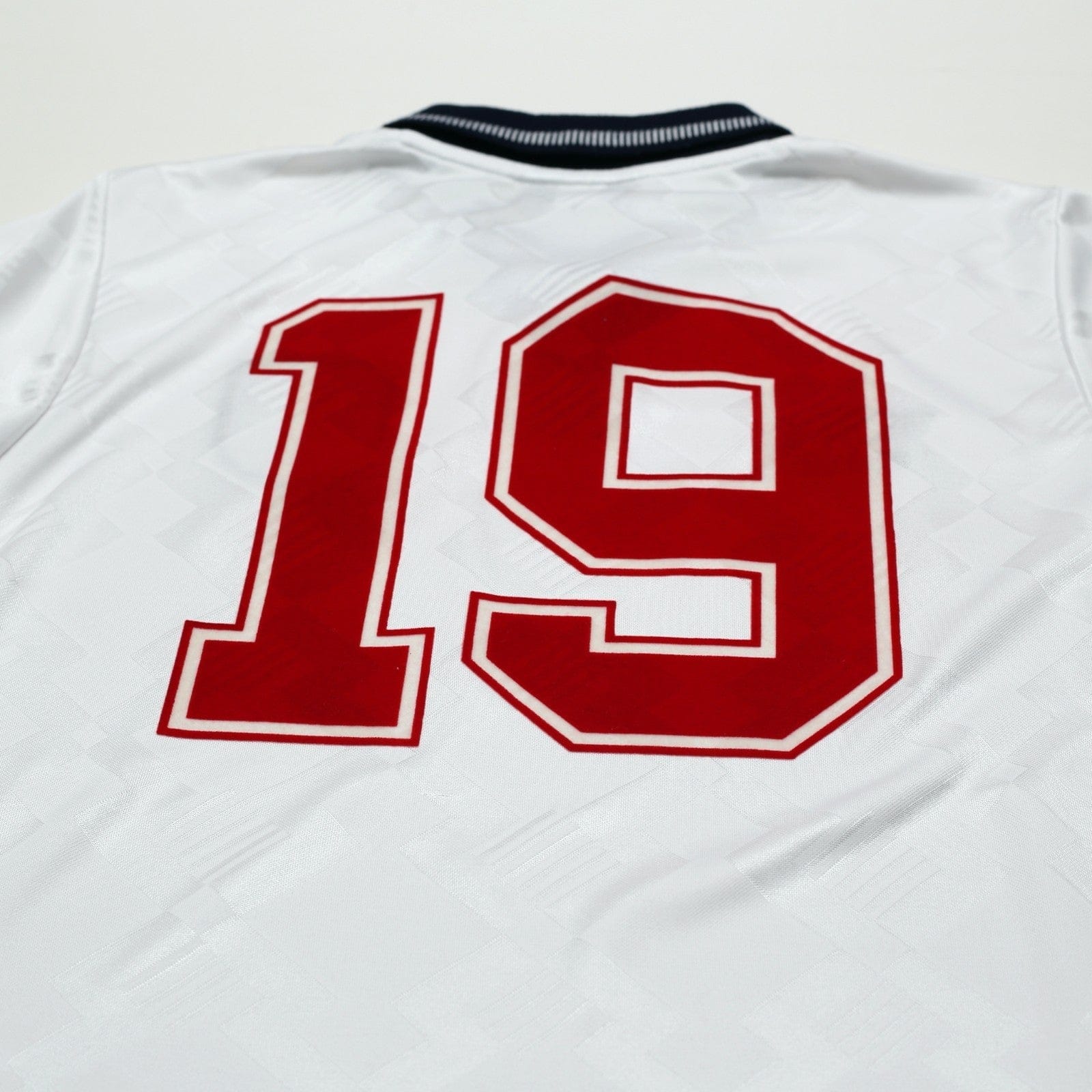 1990/92 Gascoigne #19 England Retro Umbro Home Football Shirt (S) Italia 90