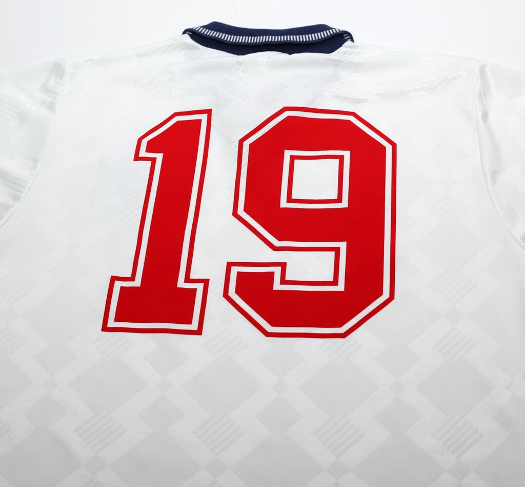 1990/92 GASCOIGNE #19 England Vintage Umbro Home Football Shirt (M) Italia 90