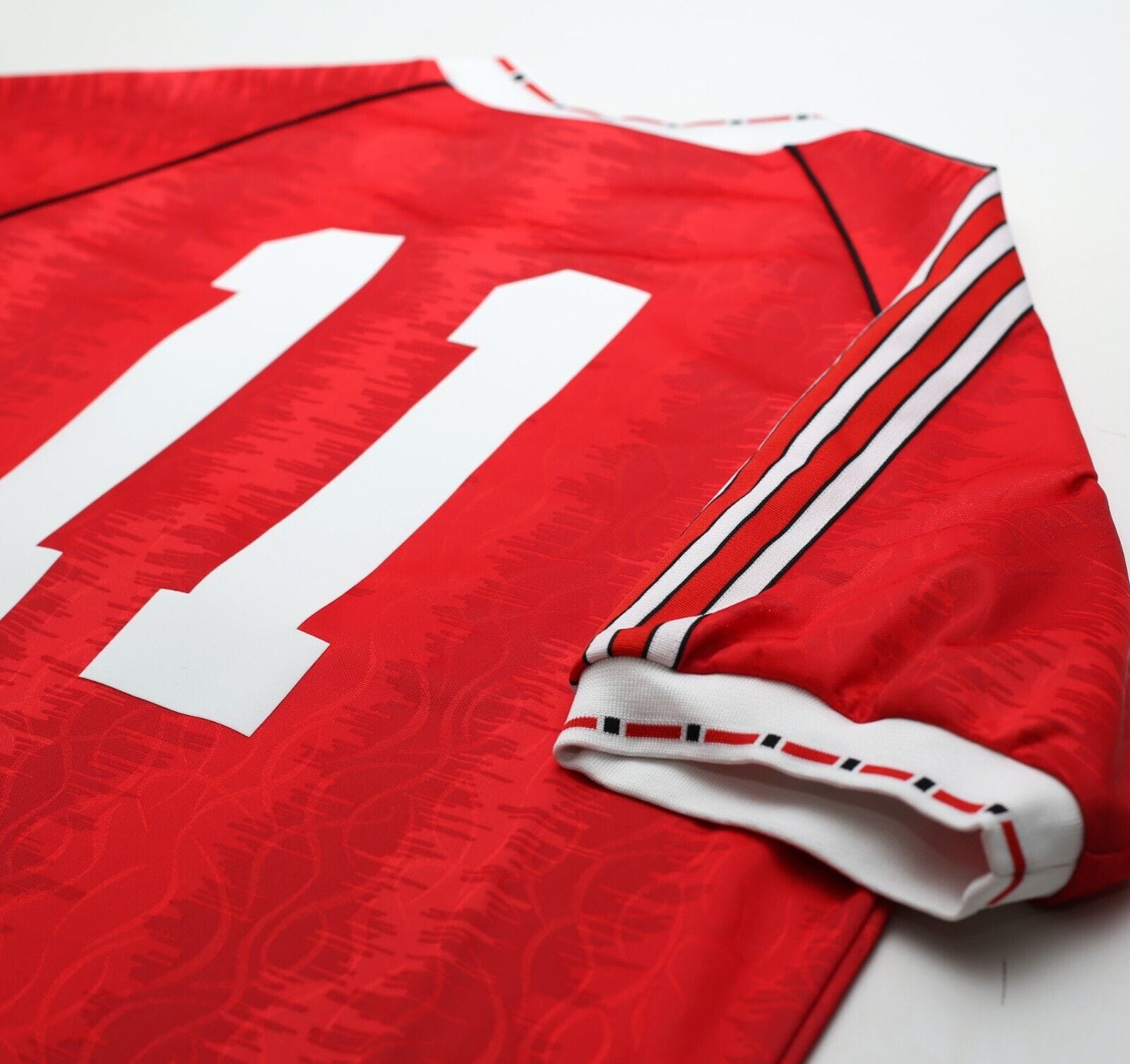 1990/92 KANCHELSKIS #11 Manchested United adidas Originals Football Shirt (L)