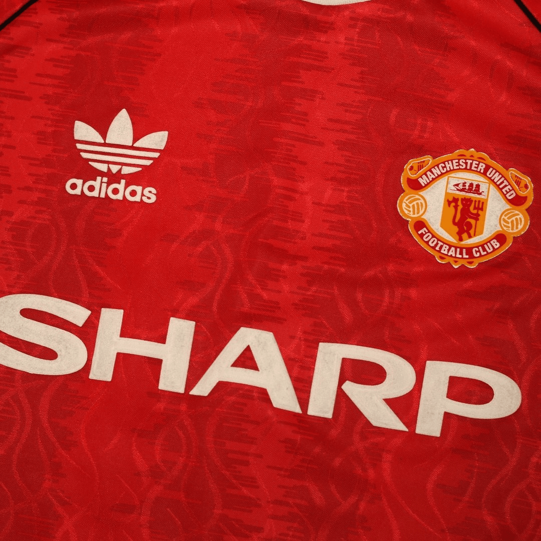 1990/92 Kanchelskis #11 Manchester United Retro adidas Home Football Shirt (M/L)