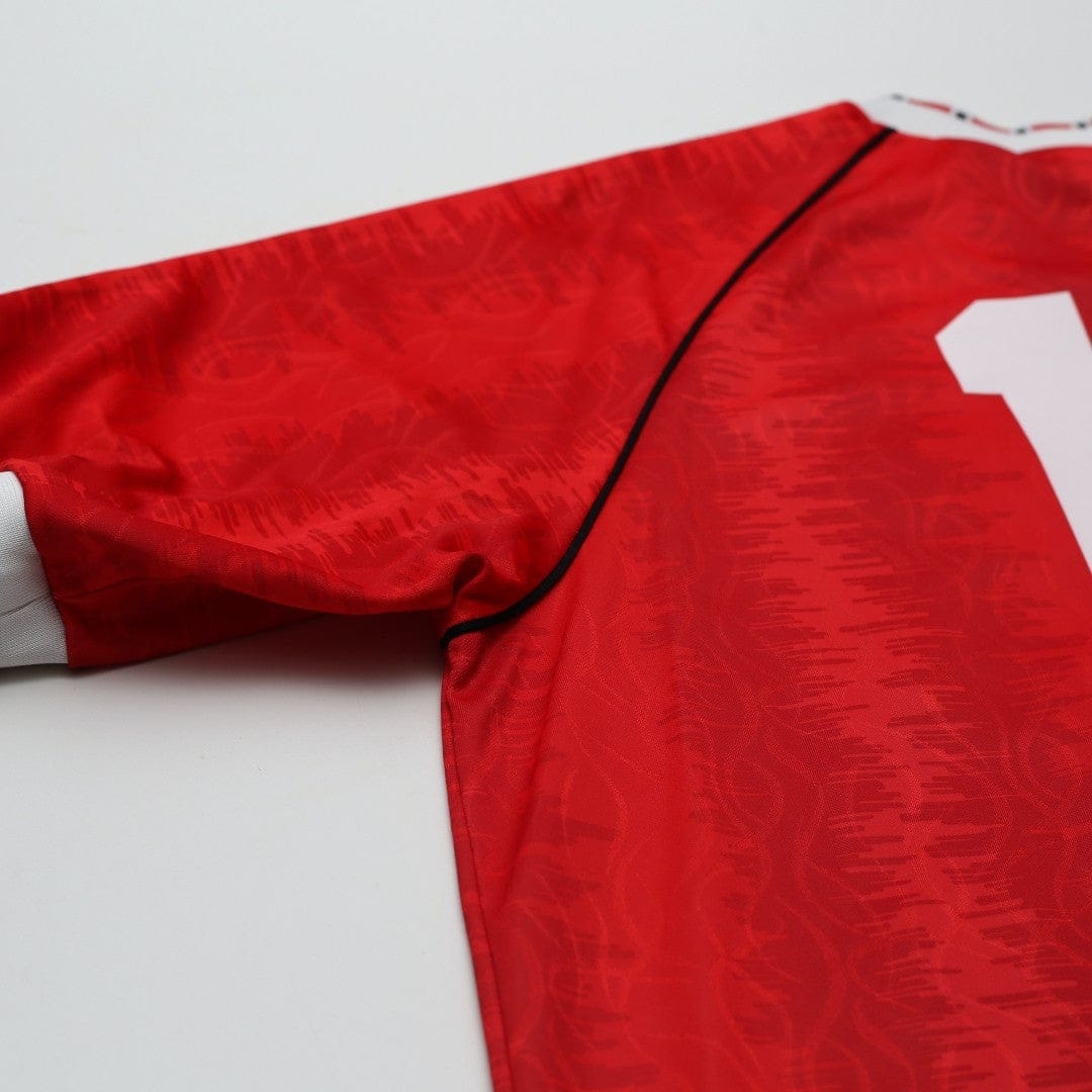 1990/92 Kanchelskis #11 Manchester United Retro adidas Home Football Shirt (M/L)
