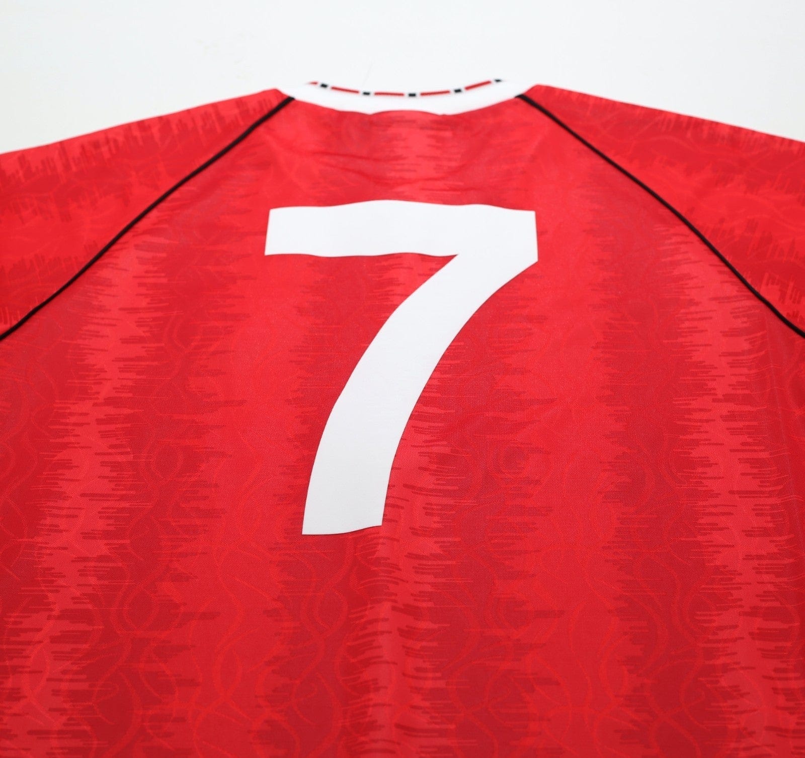 1990/92 ROBSON #7 Manchester United adidas Originals Football Shirt (M)