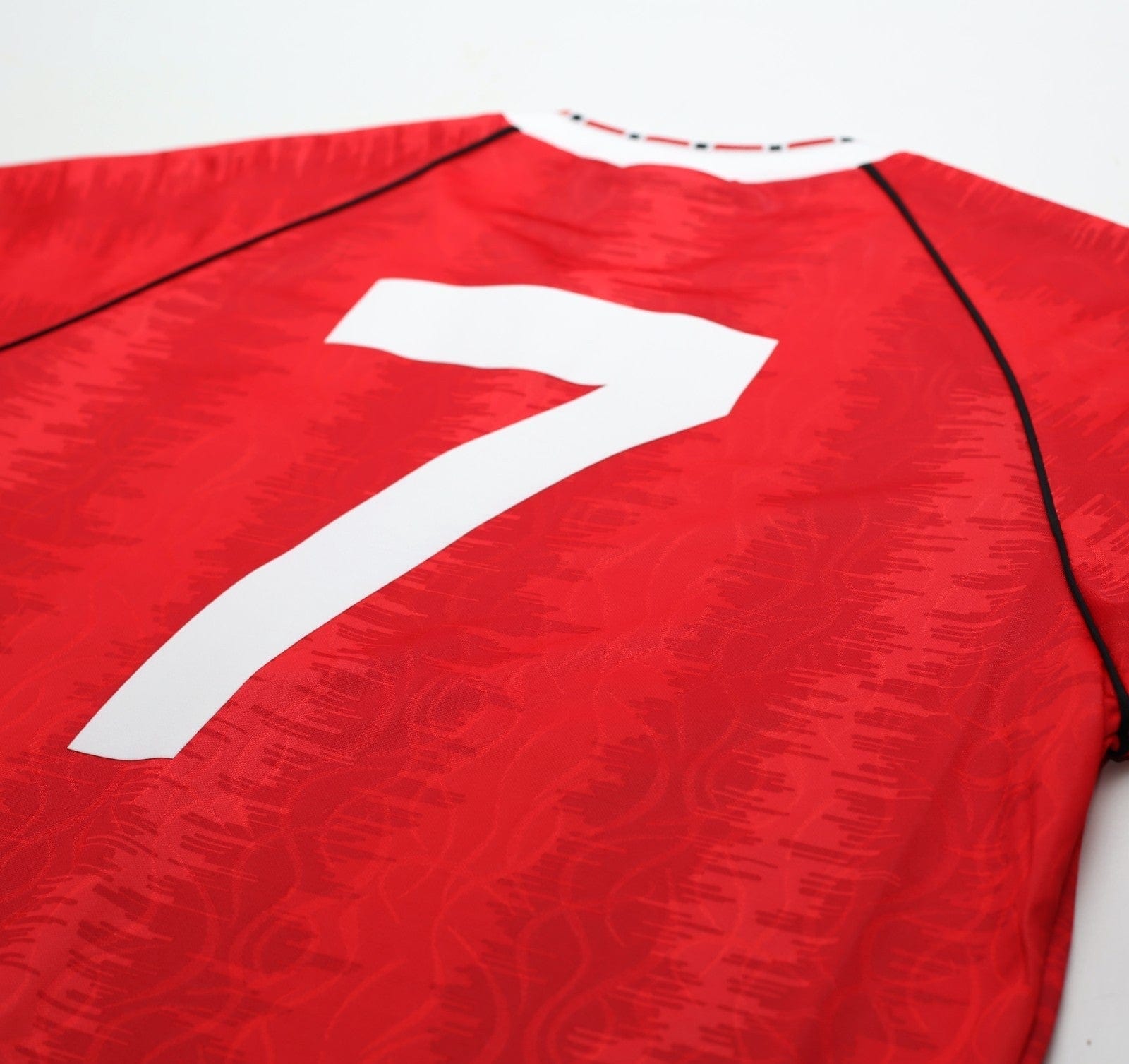 1990/92 ROBSON #7 Manchester United adidas Originals Football Shirt (M)