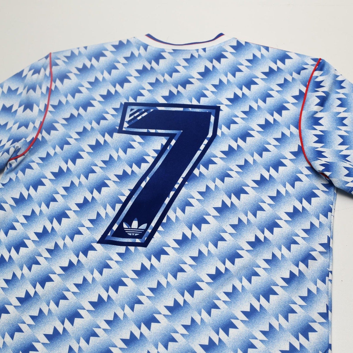 1990/92 Sharpe #7 Manchester United Retro adidas Away Football Shirt (M)