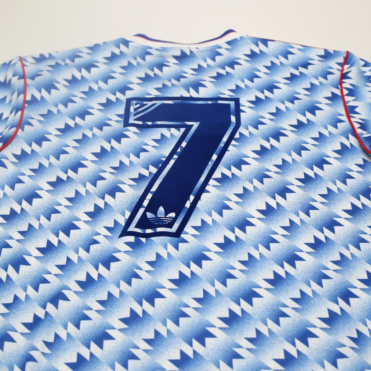 1990/92 Sharpe #7 Manchester United Retro adidas Away Football Shirt (M/L)
