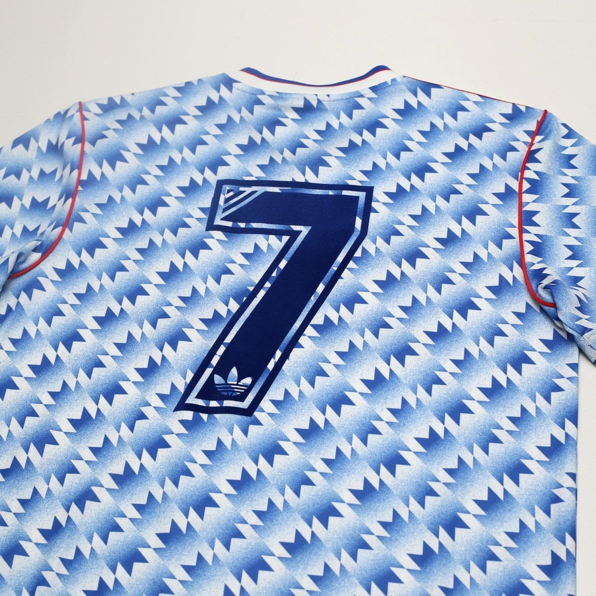 1990/92 Sharpe #7 Manchester United Retro adidas Away Football Shirt (M/L)