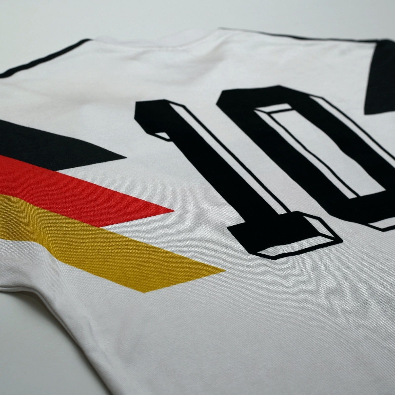 1990 Matthaus #10 Germany Retro adidas Originals Football Shirt (M/L) Italia 90