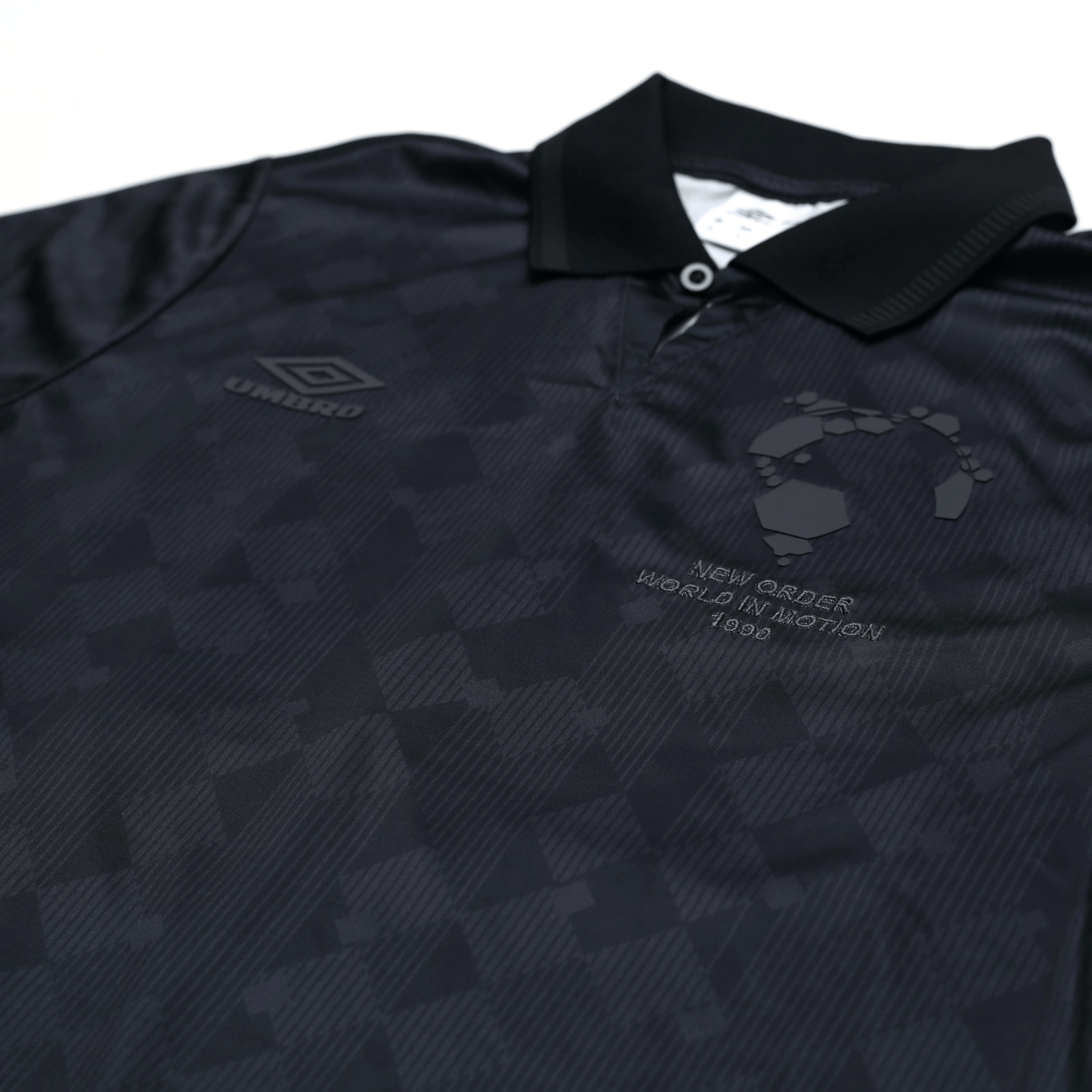 1990 New Order x Umbro Retro Blackout Football Shirt (S) Italia 90 England