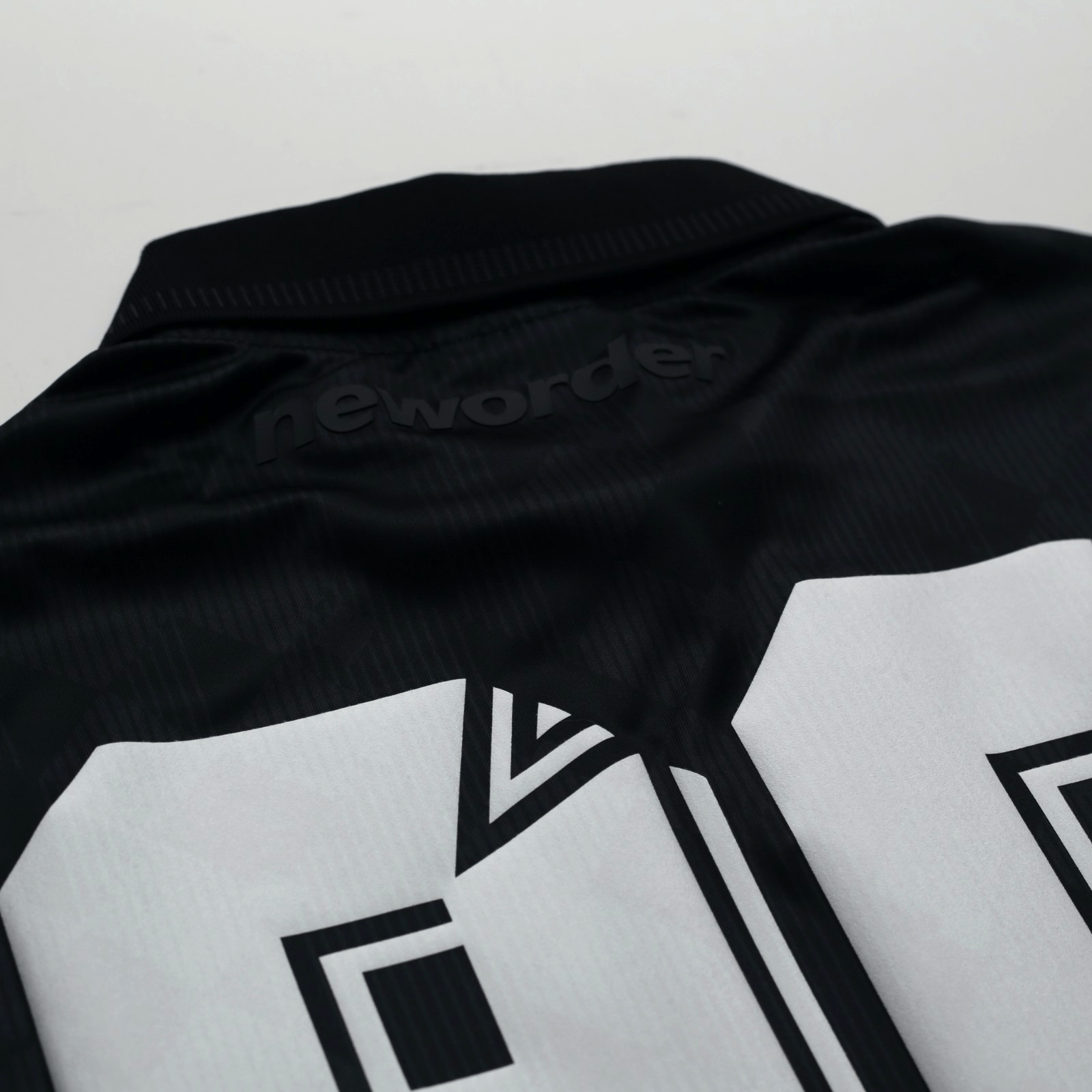 1990 New Order x Umbro Retro Blackout Football Shirt (S) Italia 90 England