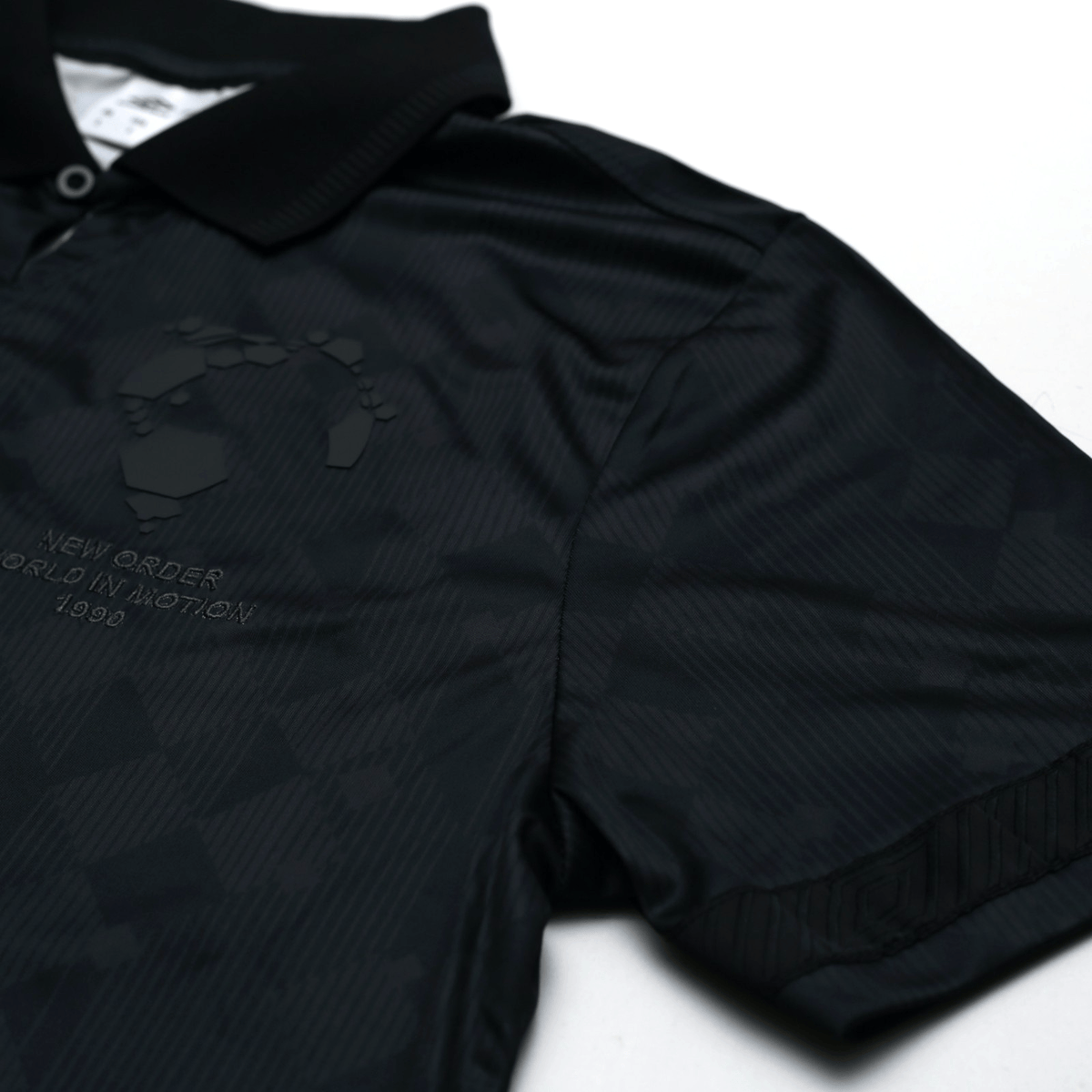 1990 New Order x Umbro Retro Blackout Football Shirt (S) Italia 90 England