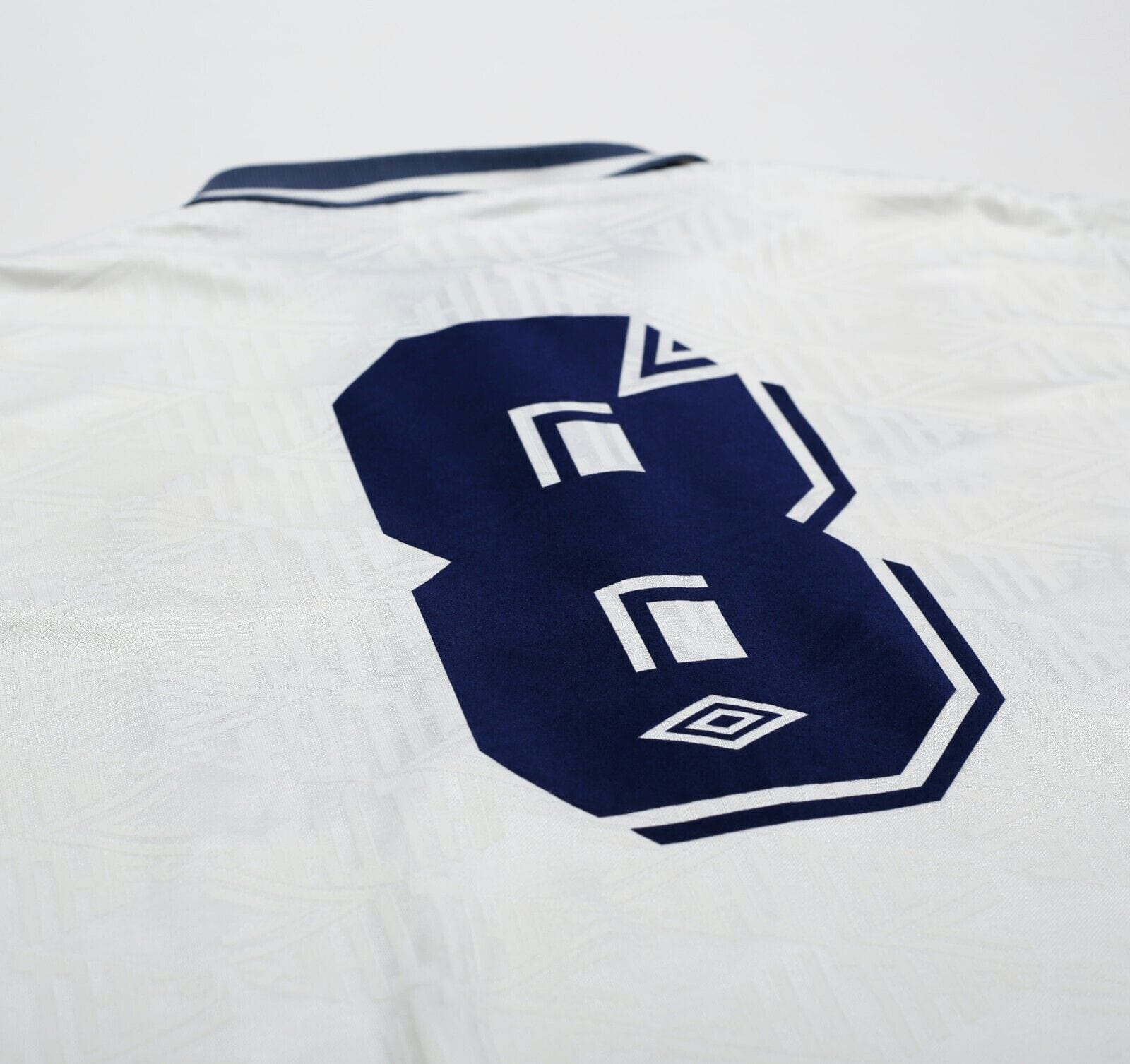 1991/92 GASCOIGNE #8 Tottenham Hotspur Vintage Umbro Home Football Shirt (L)