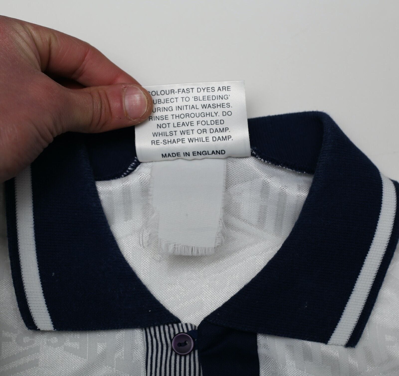 1991/92 GASCOIGNE #8 Tottenham Hotspur Vintage Umbro Home Football Shirt (L)