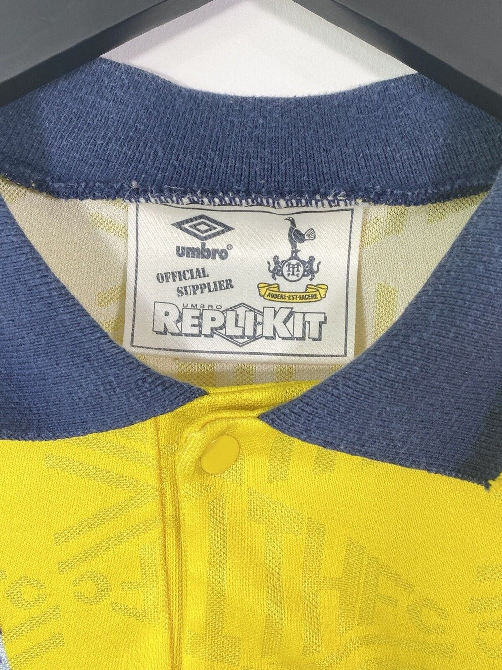 1991/92 LINEKER #10 Tottenham Hotspur Vintage Umbro Away Football Shirt (L)