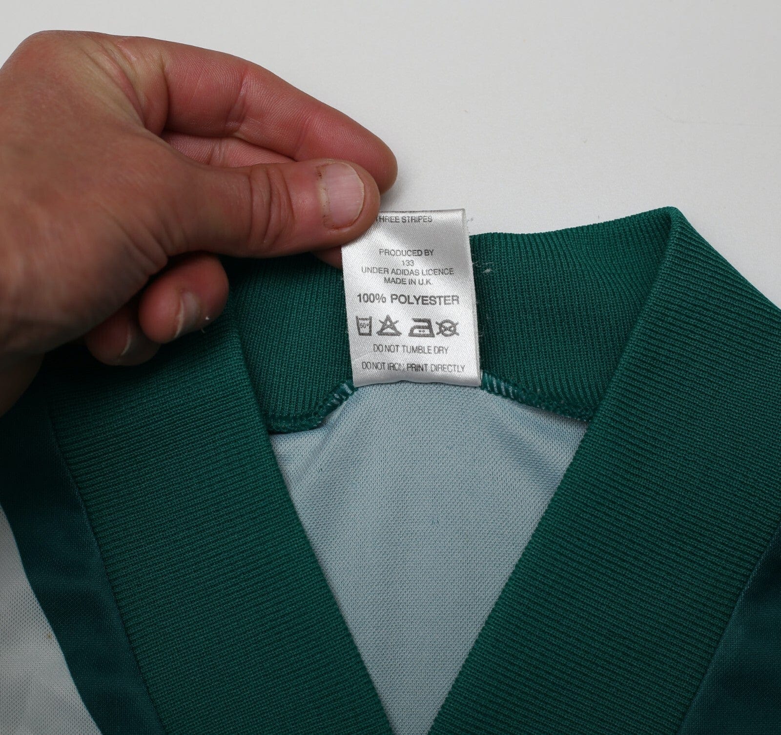 1991/92 LIVERPOOL Vintage adidas Away Football Shirt 42/44 (L) CANDY