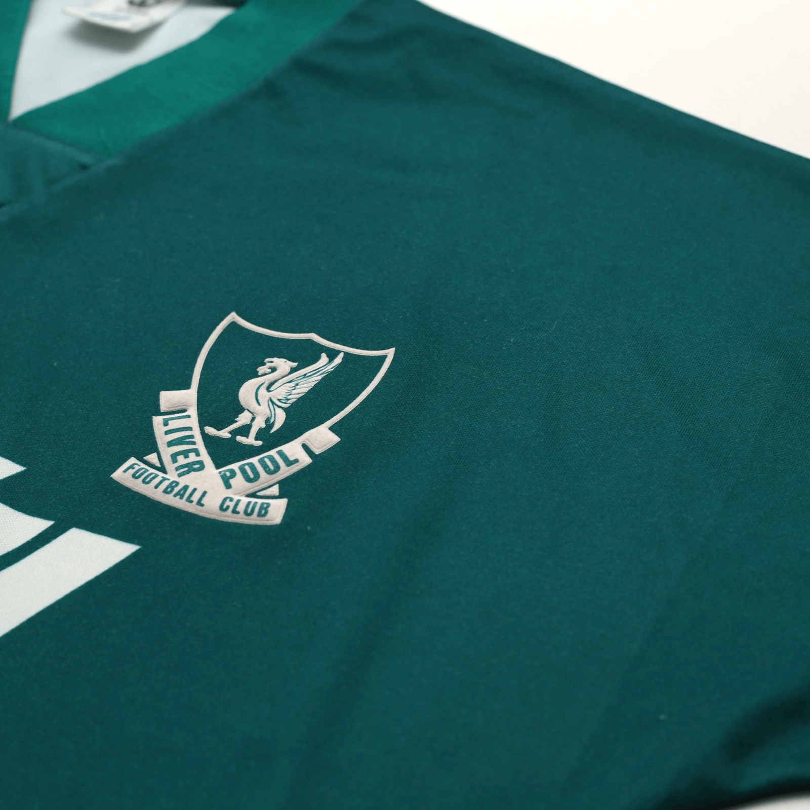 1991/92 Liverpool Vintage adidas Equipment Away Football Shirt 38/40 (M/L) CANDY