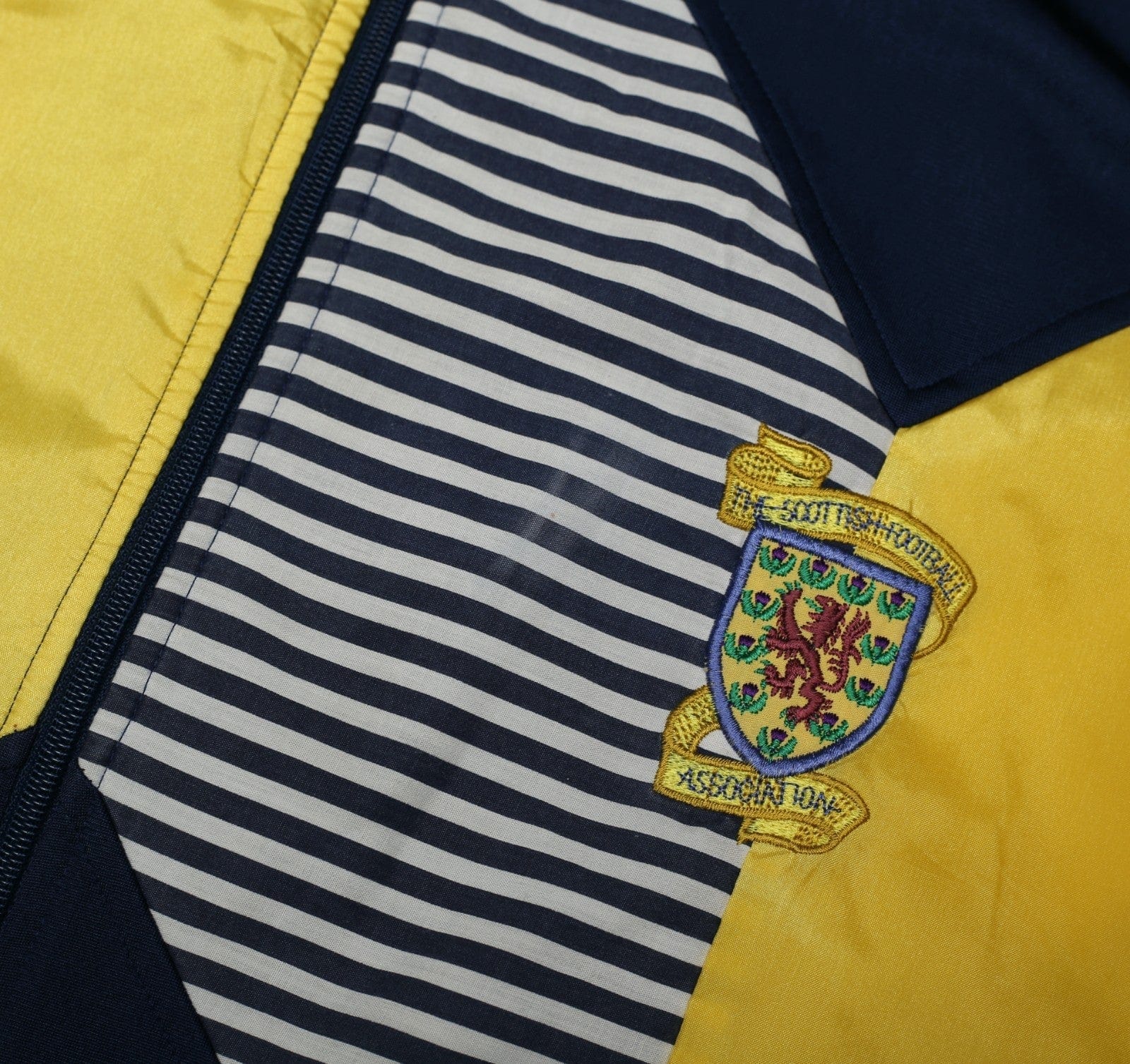 1991/93 SCOTLAND Vintage Umbro Football Track Top Jacket (XL)