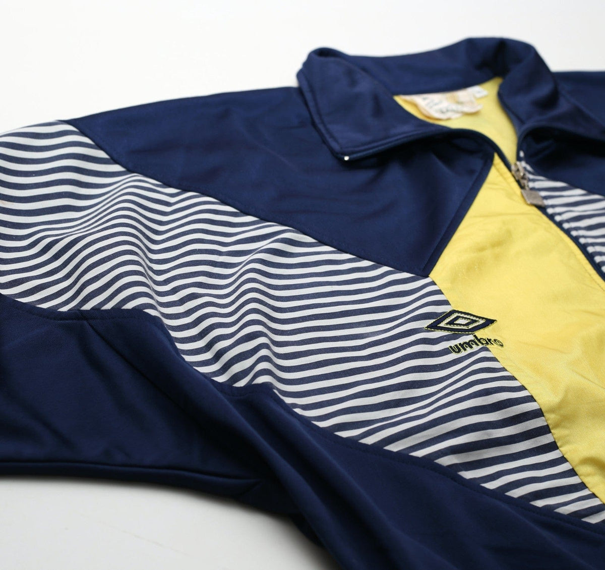 1991/93 SCOTLAND Vintage Umbro Football Track Top Jacket (XL)
