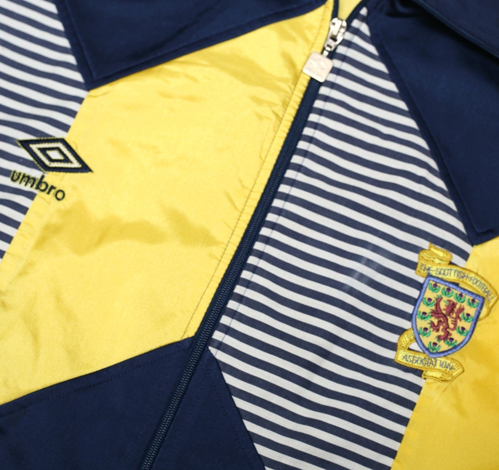 1991/93 SCOTLAND Vintage Umbro Football Track Top Jacket (XL)