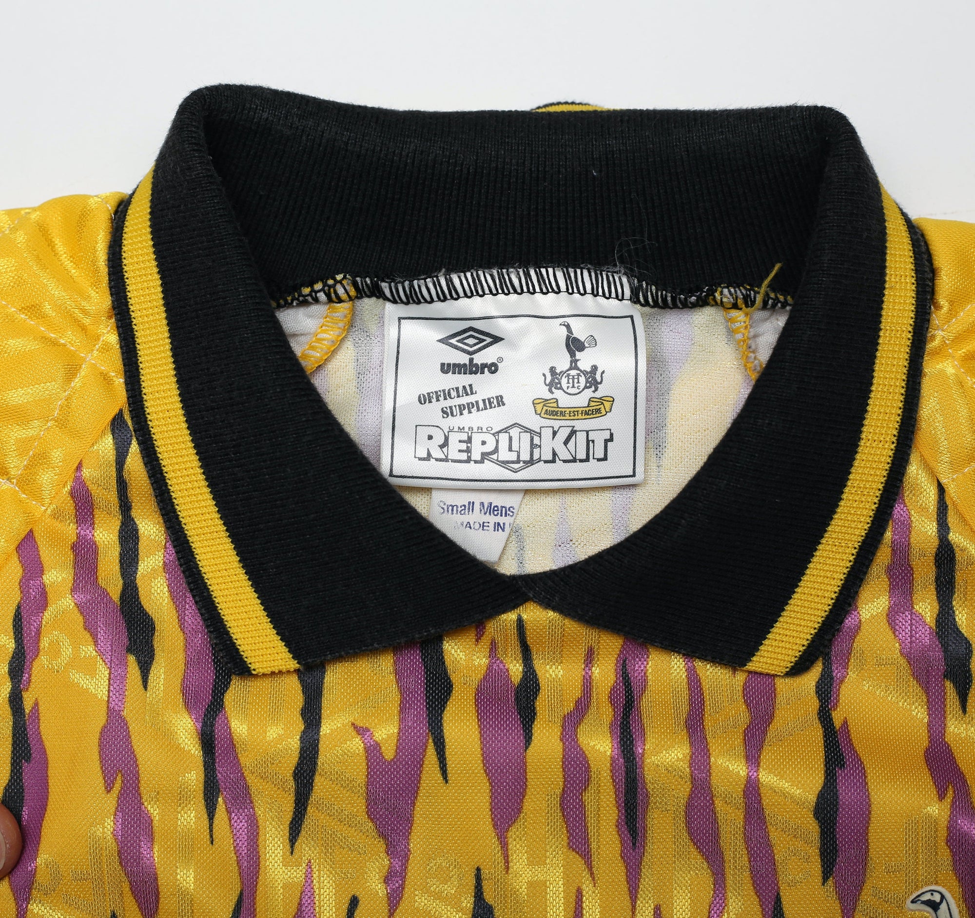 1991/93 TOTTENHAM HOTSPUR #1 Vintage Umbro Goalkeeper Football Shirt (S) GK