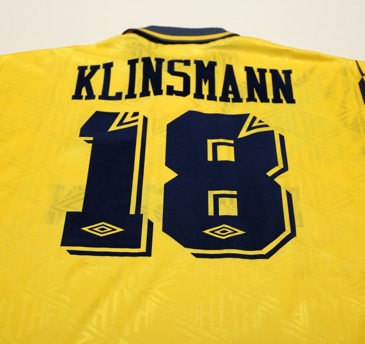1991/95 KLINSMANN #18 Tottenham Hotspur Vintage Umbro Away Football Shirt (L)