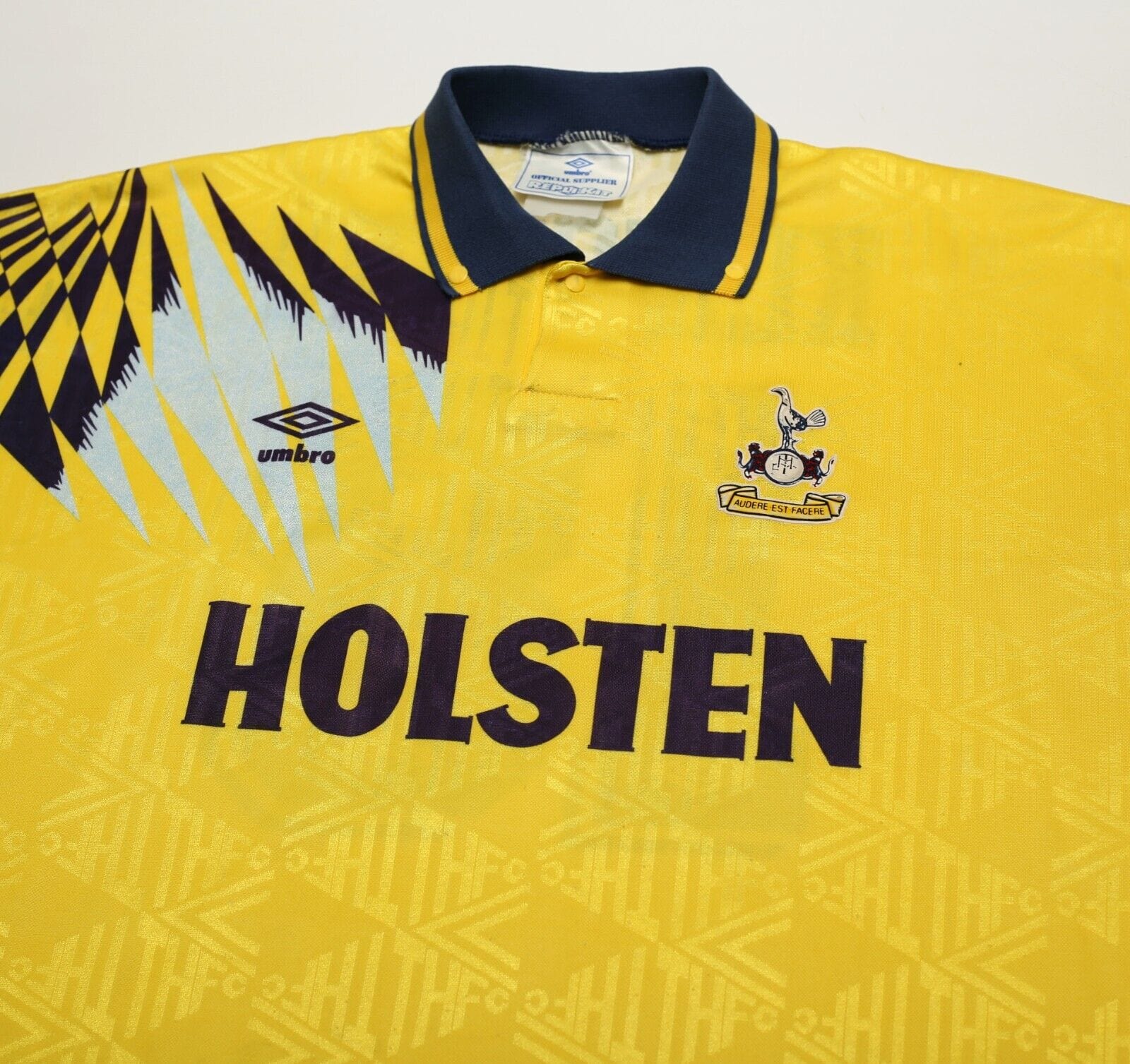 1991/95 KLINSMANN #18 Tottenham Hotspur Vintage Umbro Away Football Shirt (L)