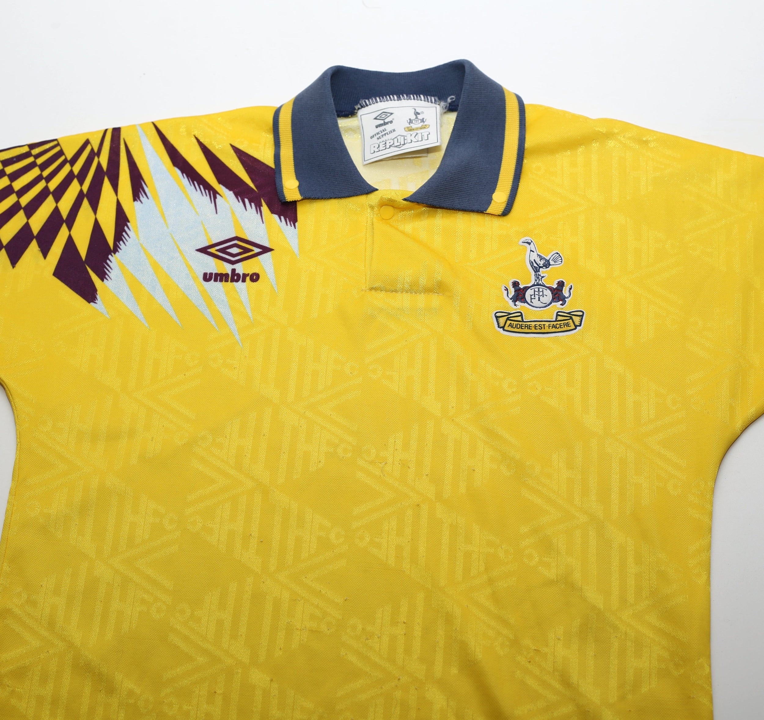 1991/95 Tottenham Hotspur Vintage Umbro Away Football Shirt (LB)