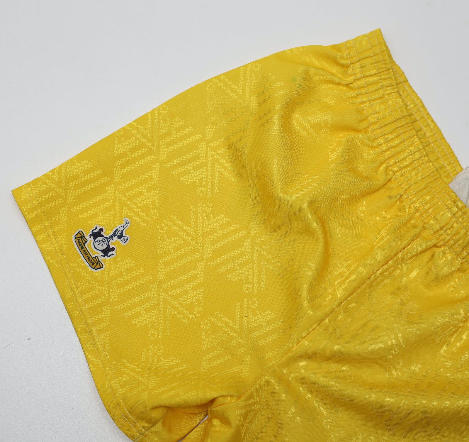 1991/95 Tottenham Hotspur Vintage Umbro Away Football Shorts (LB)