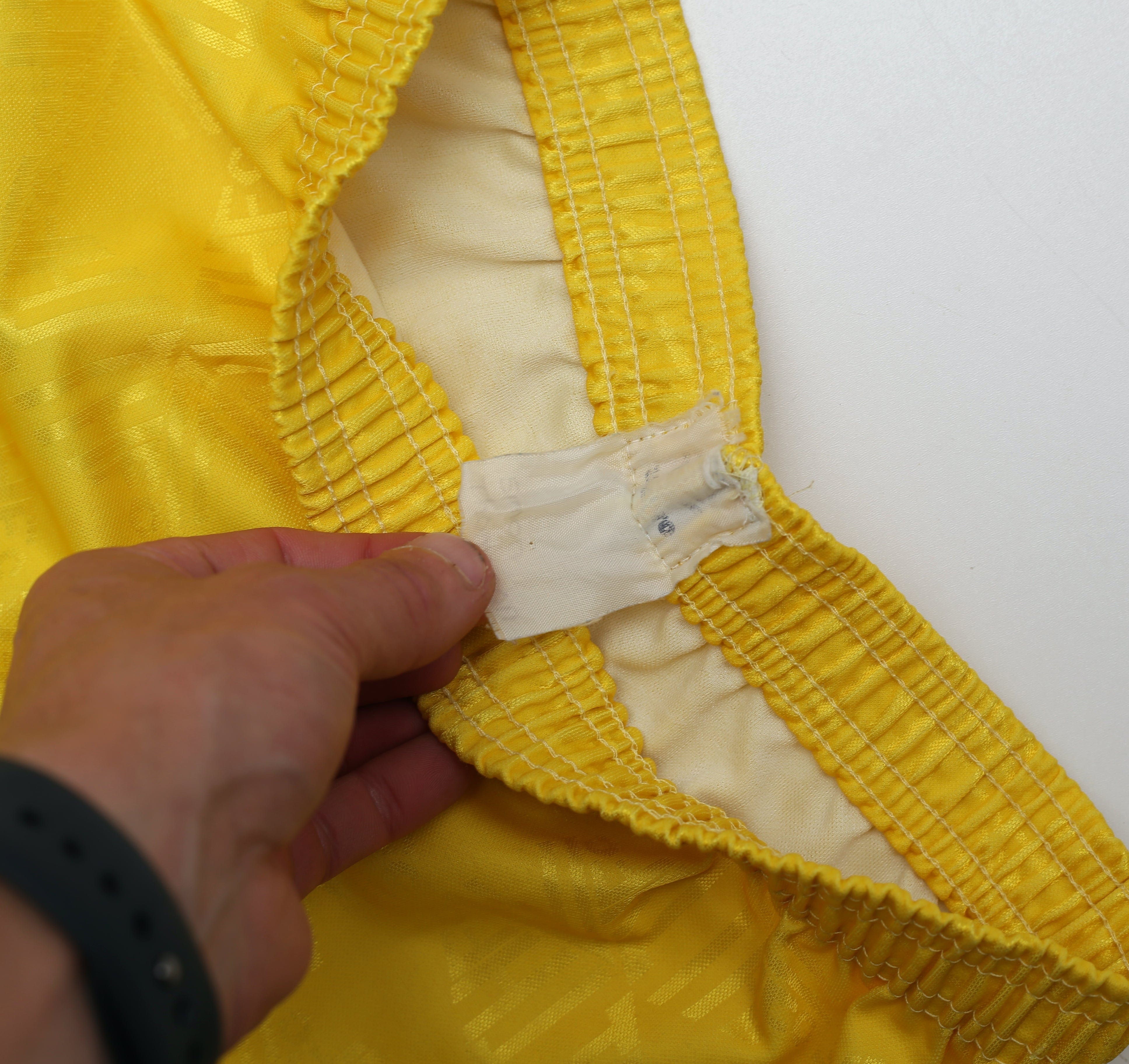 1991/95 Tottenham Hotspur Vintage Umbro Away Football Shorts (LB)