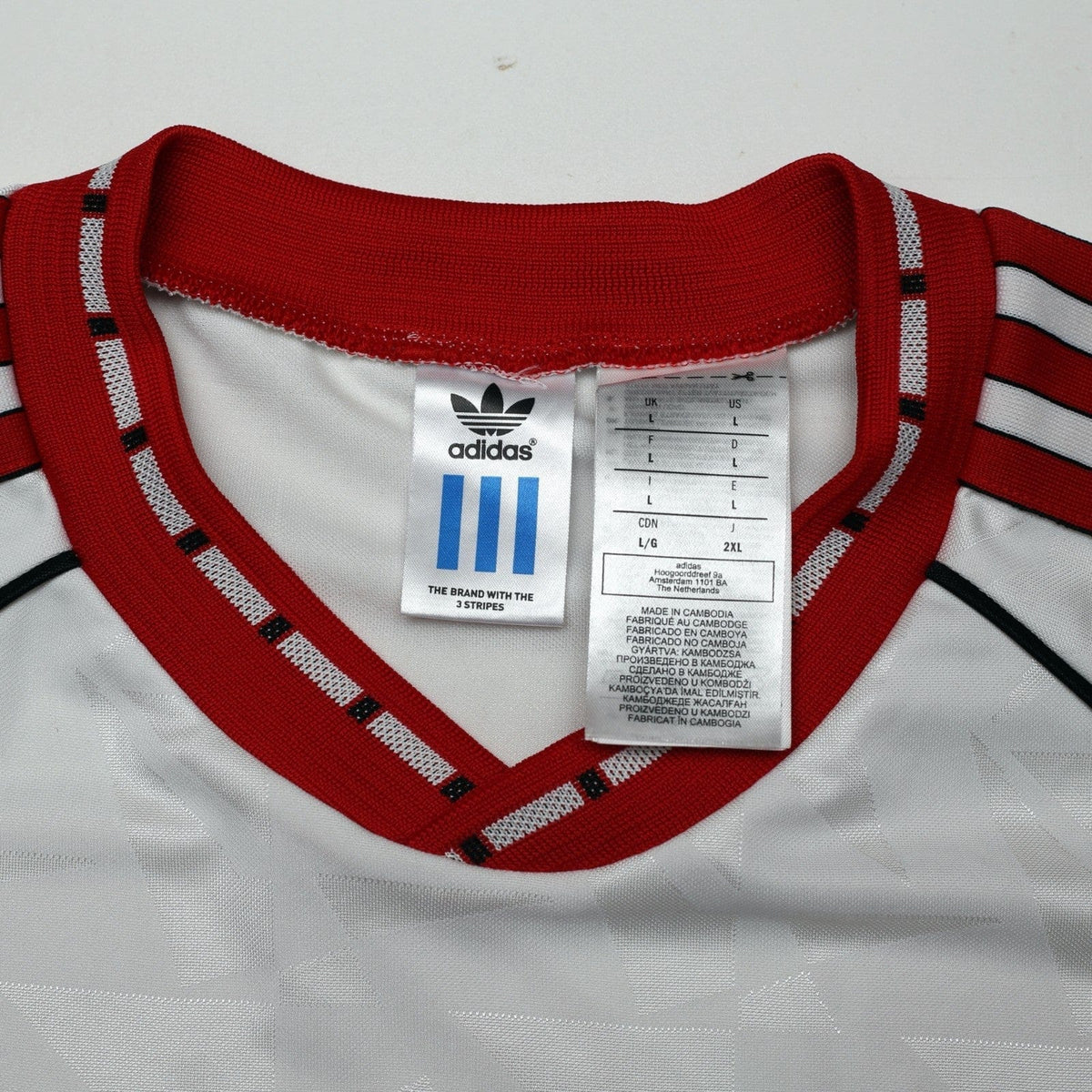 1991 Hughes #10 Manchester United adidas Cup Winners Cup Football Shirt (L)