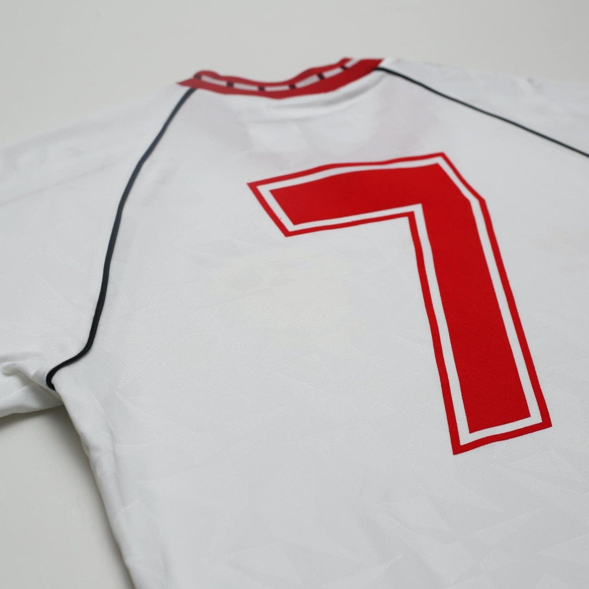 1991 Robson #7 Manchester United Retro adidas Cup Winners Cup Football Shirt (M)