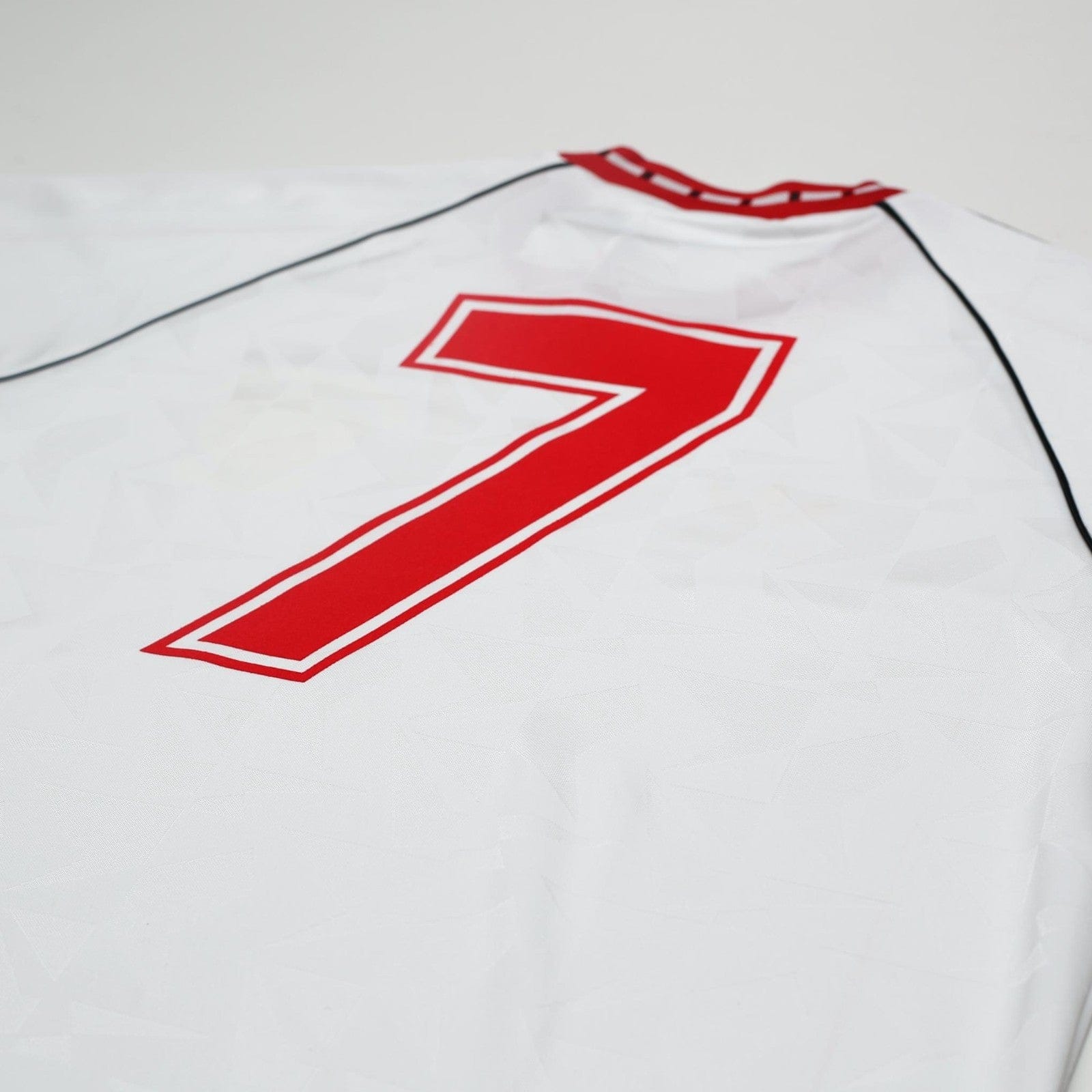 1991 Robson #7 Manchester United Retro adidas Cup Winners Cup Football Shirt (M)