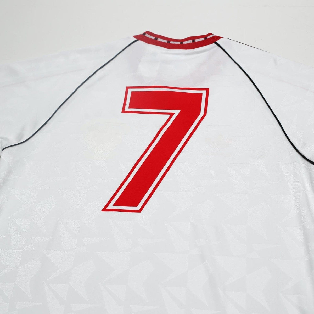 1991 Robson #7 Manchester United Retro adidas Cup Winners Cup Football Shirt (M)