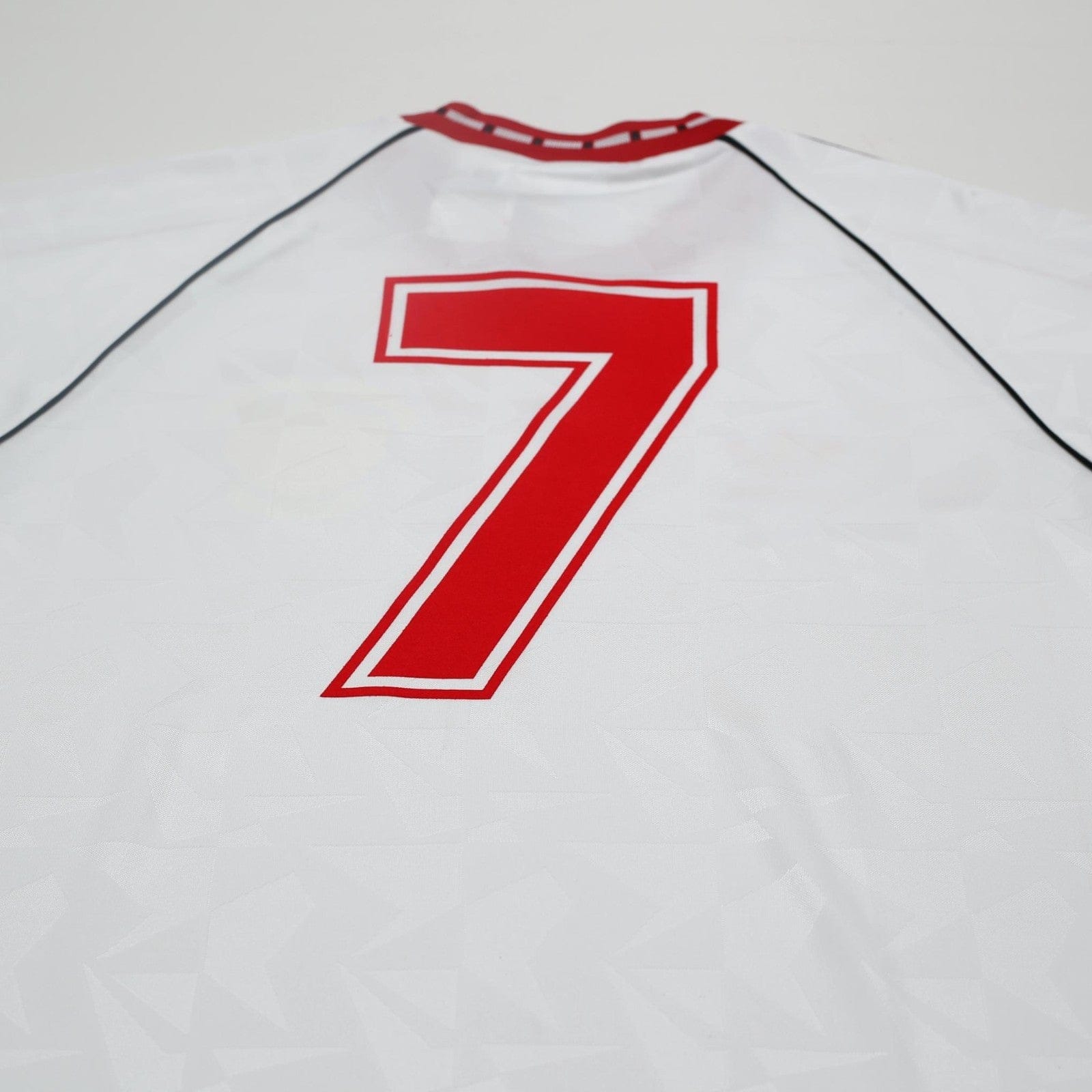 1991 Robson #7 Manchester United Retro adidas Cup Winners Cup Football Shirt (M)