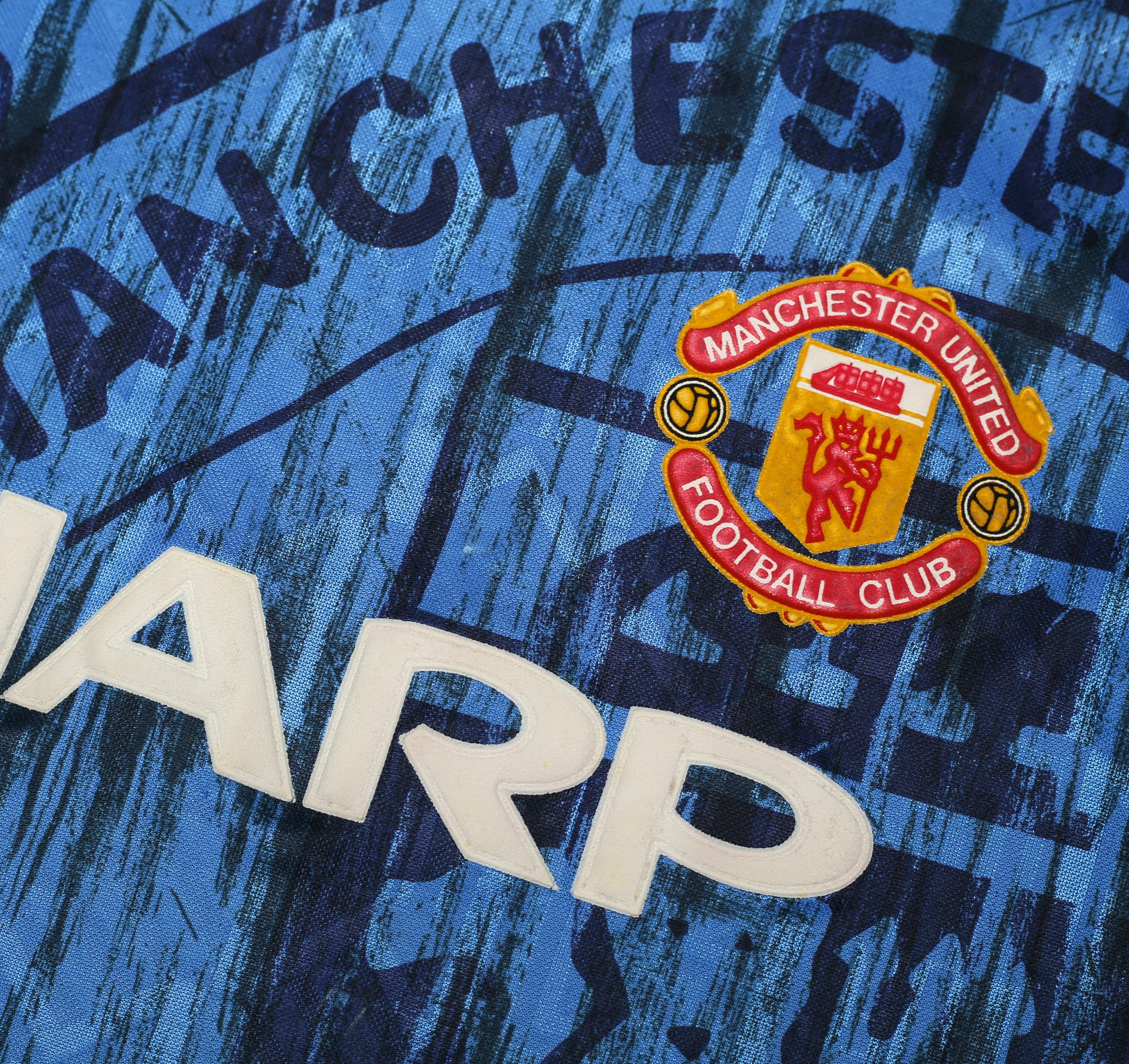 1992/93 CANTONA #7 Manchester United Vintage Umbro Away Football Shirt (S)