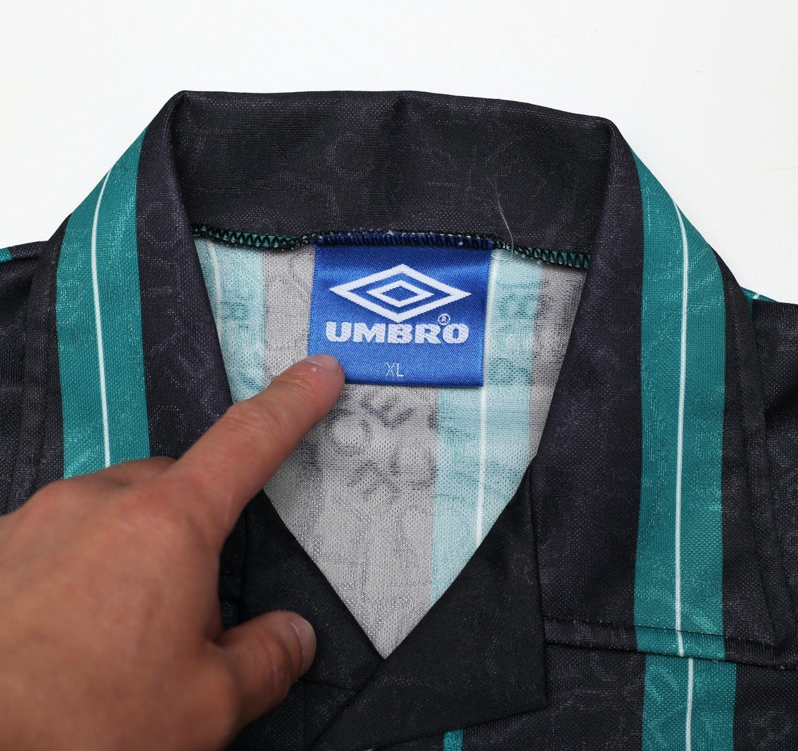 1992/93 McAVENNIE #9 Celtic Vintage Umbro Away Football Shirt (XL)